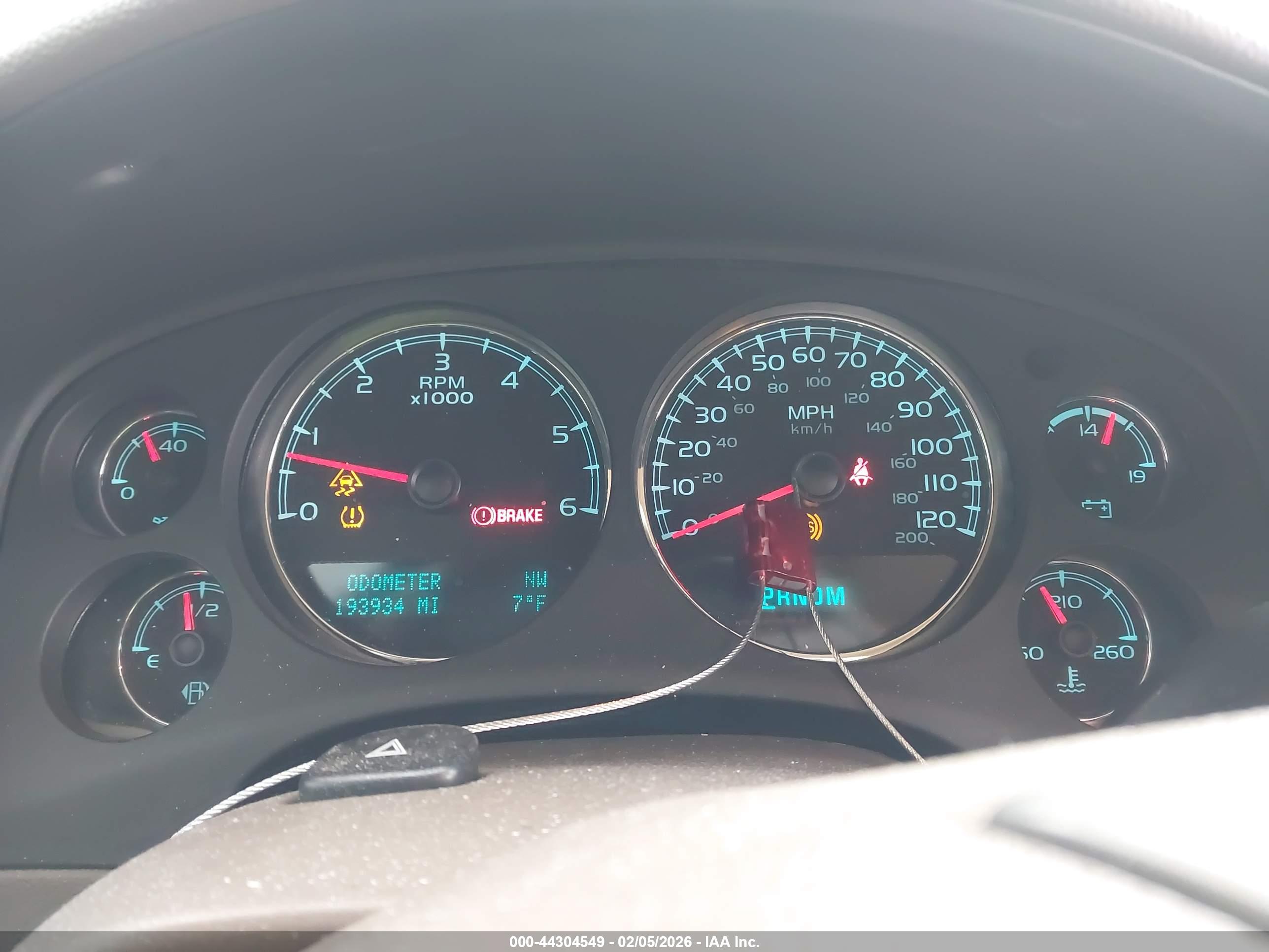 GMC YUKON image 7