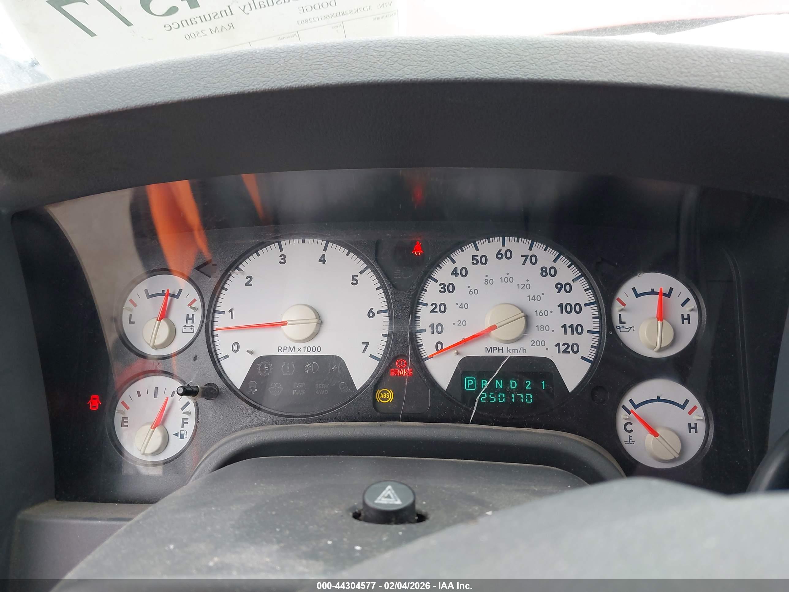 DODGE RAM image 7