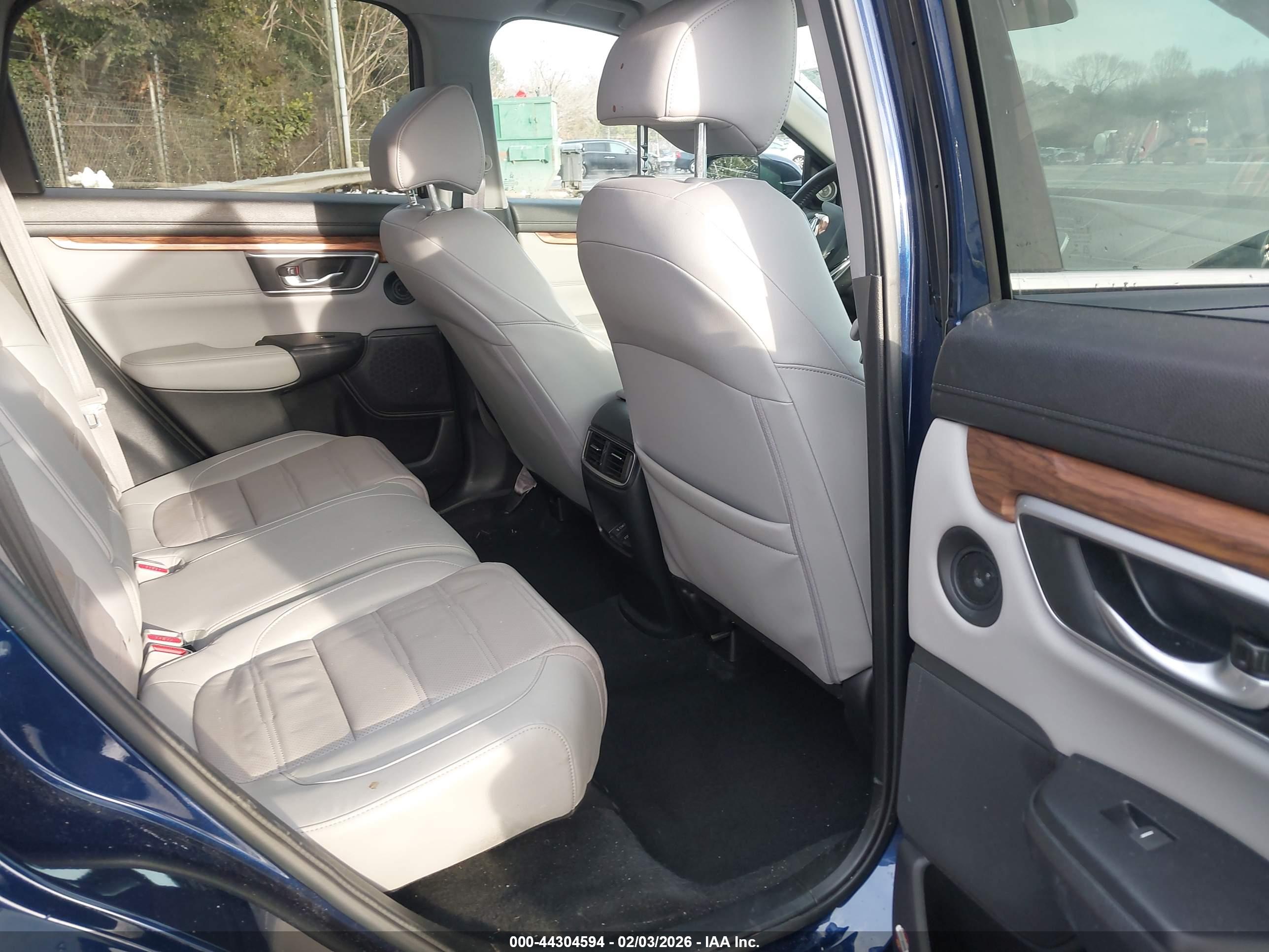 HONDA CR-V image 8