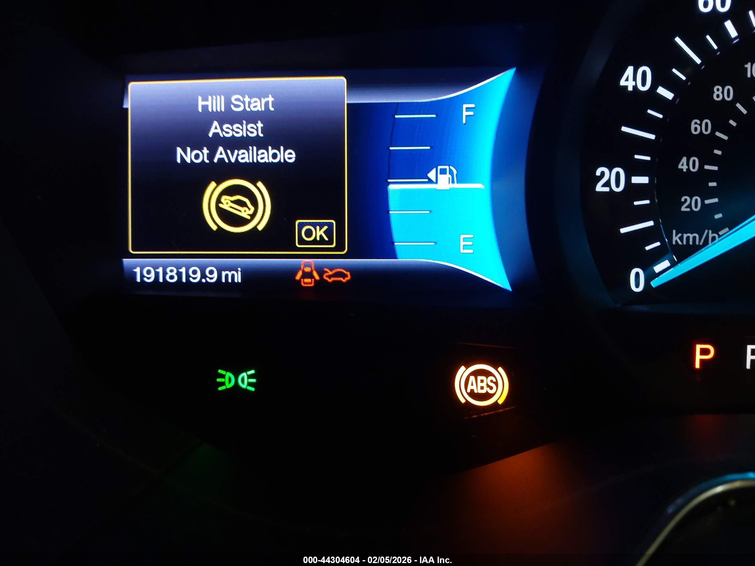 FORD FUSION image 7