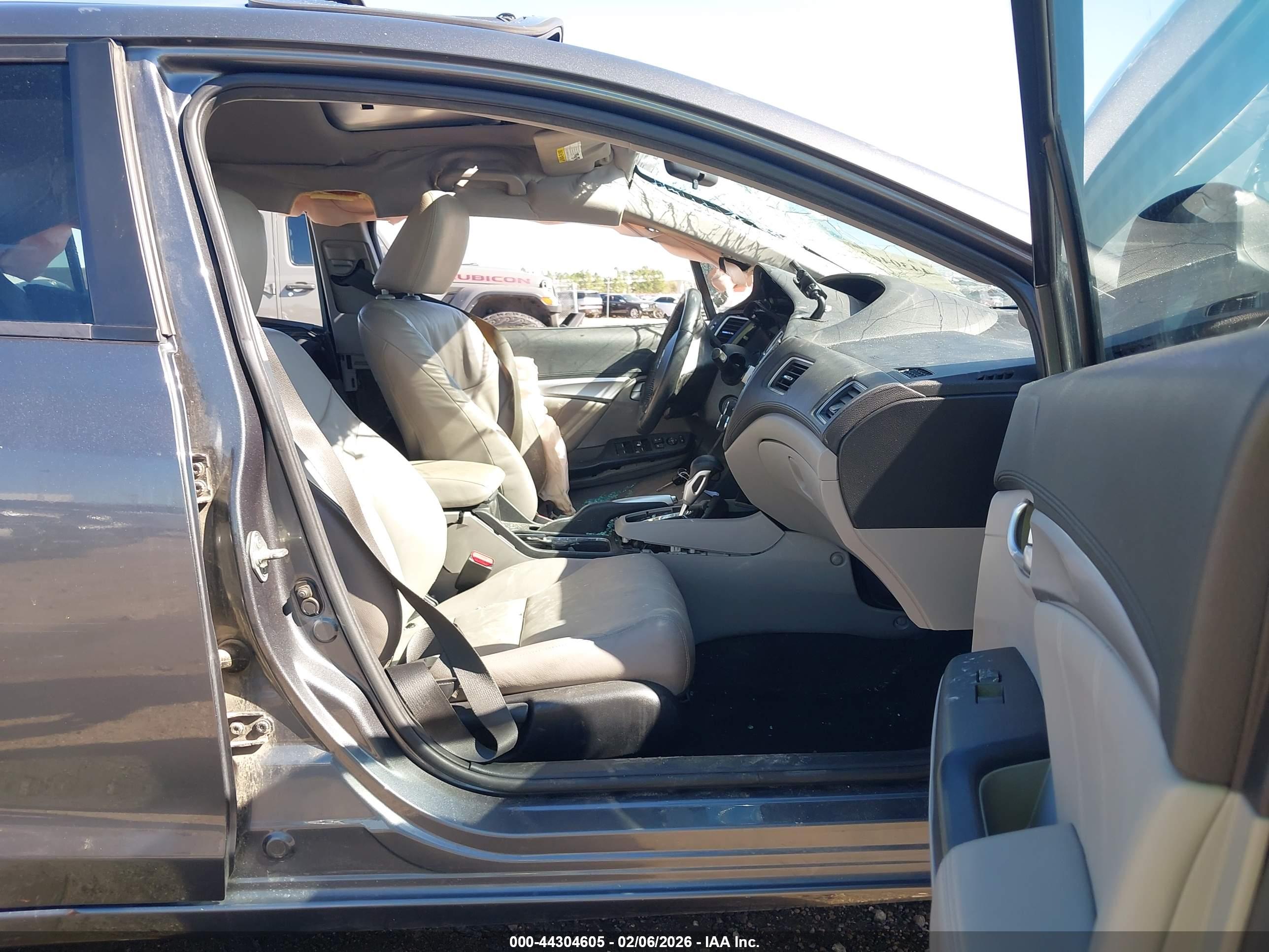 HONDA CIVIC image 5