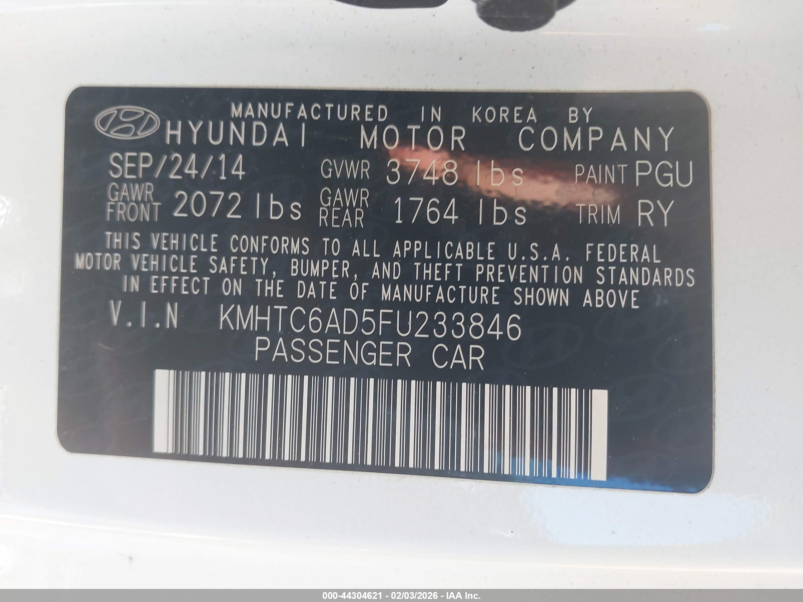 HYUNDAI VELOSTER image 9