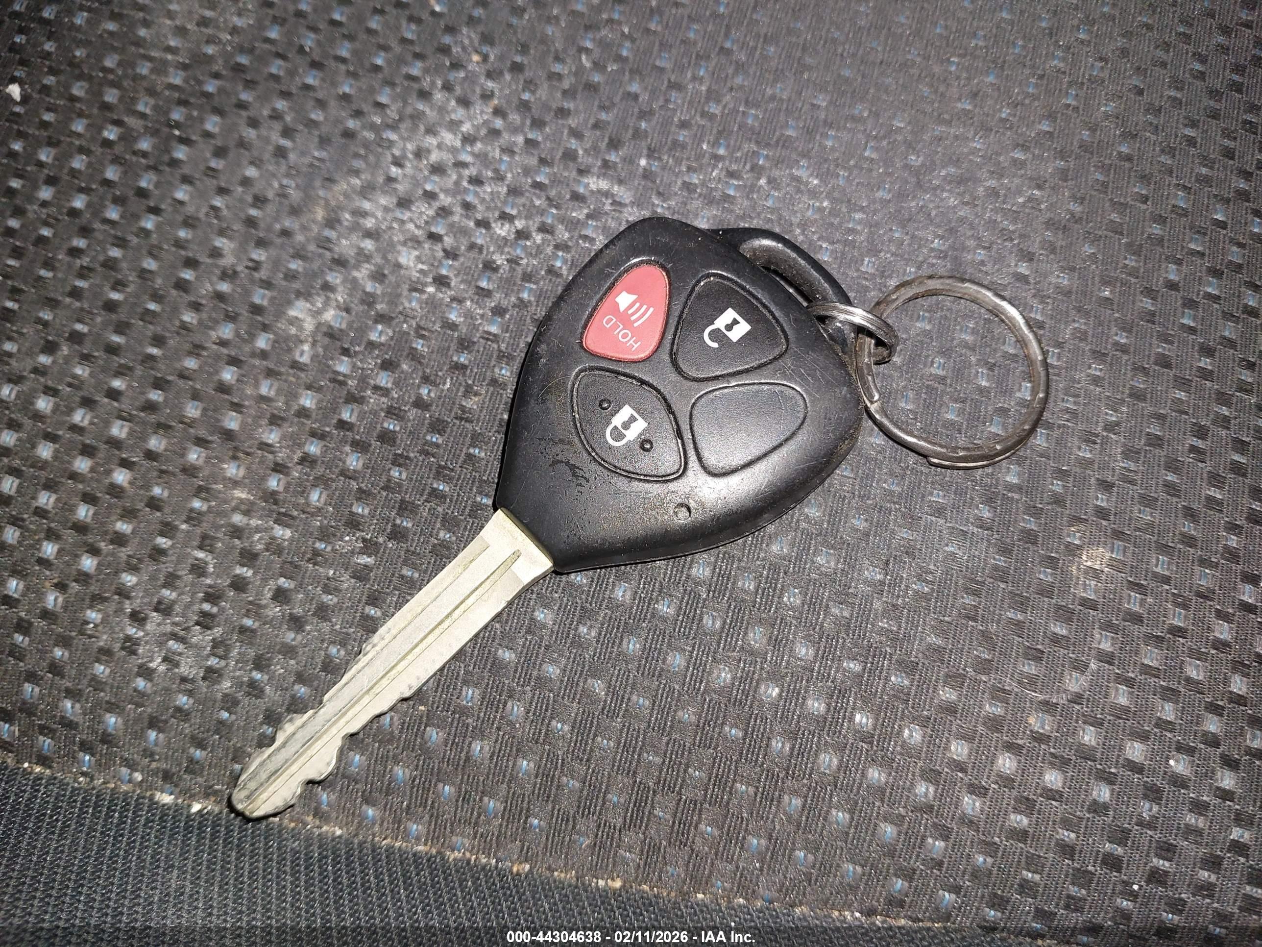 TOYOTA MATRIX image 11