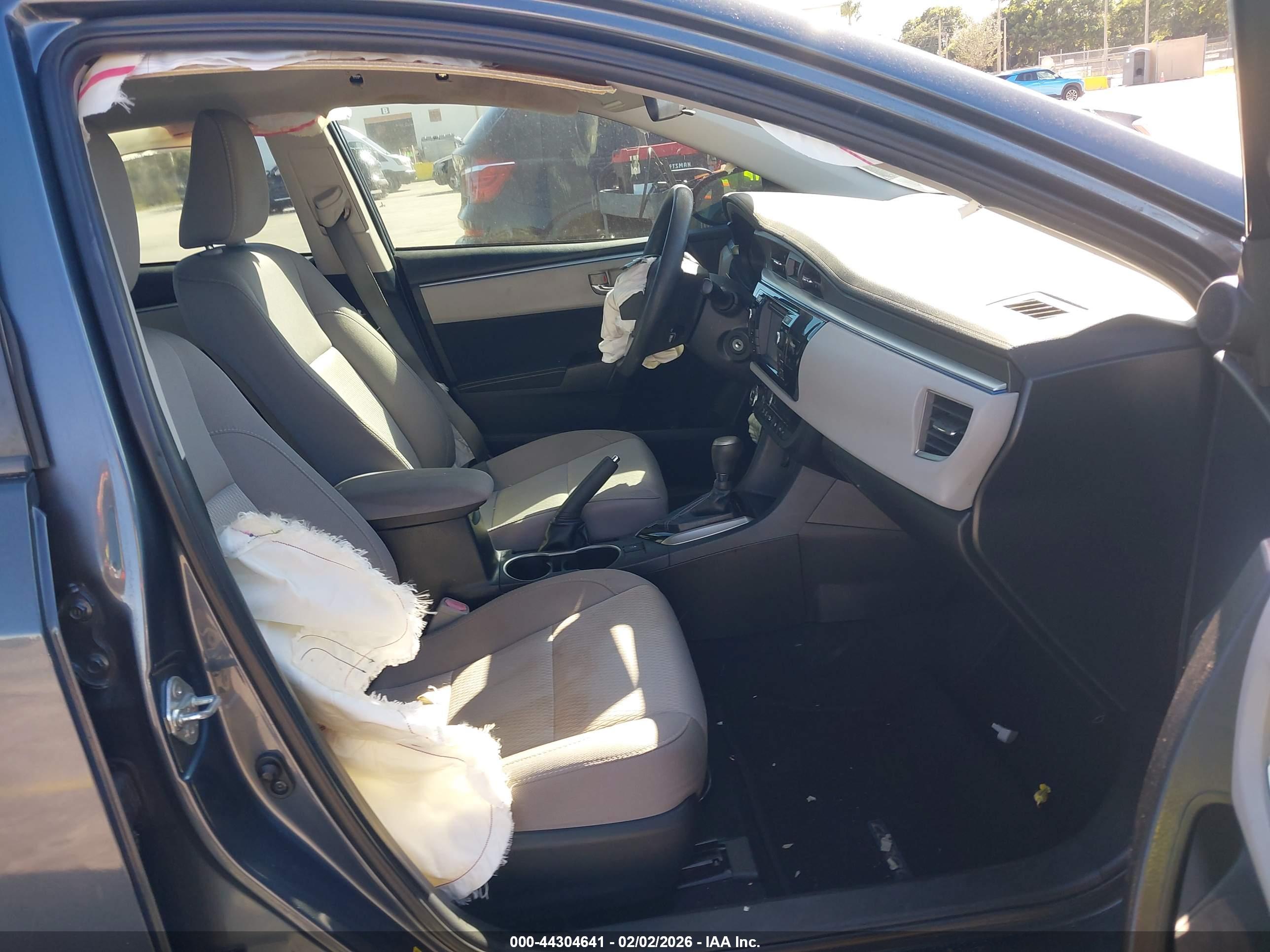 TOYOTA COROLLA image 5
