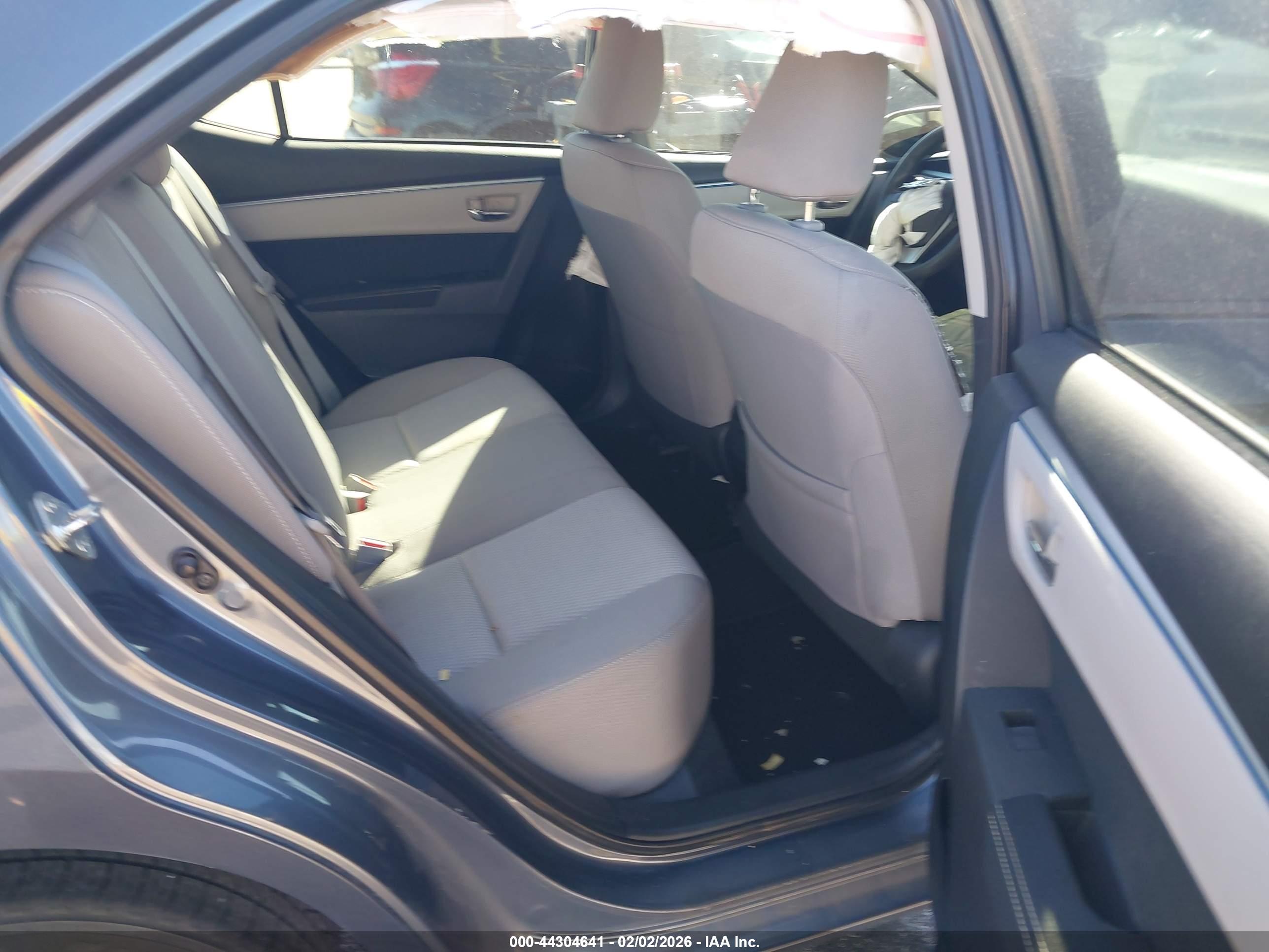 TOYOTA COROLLA image 8