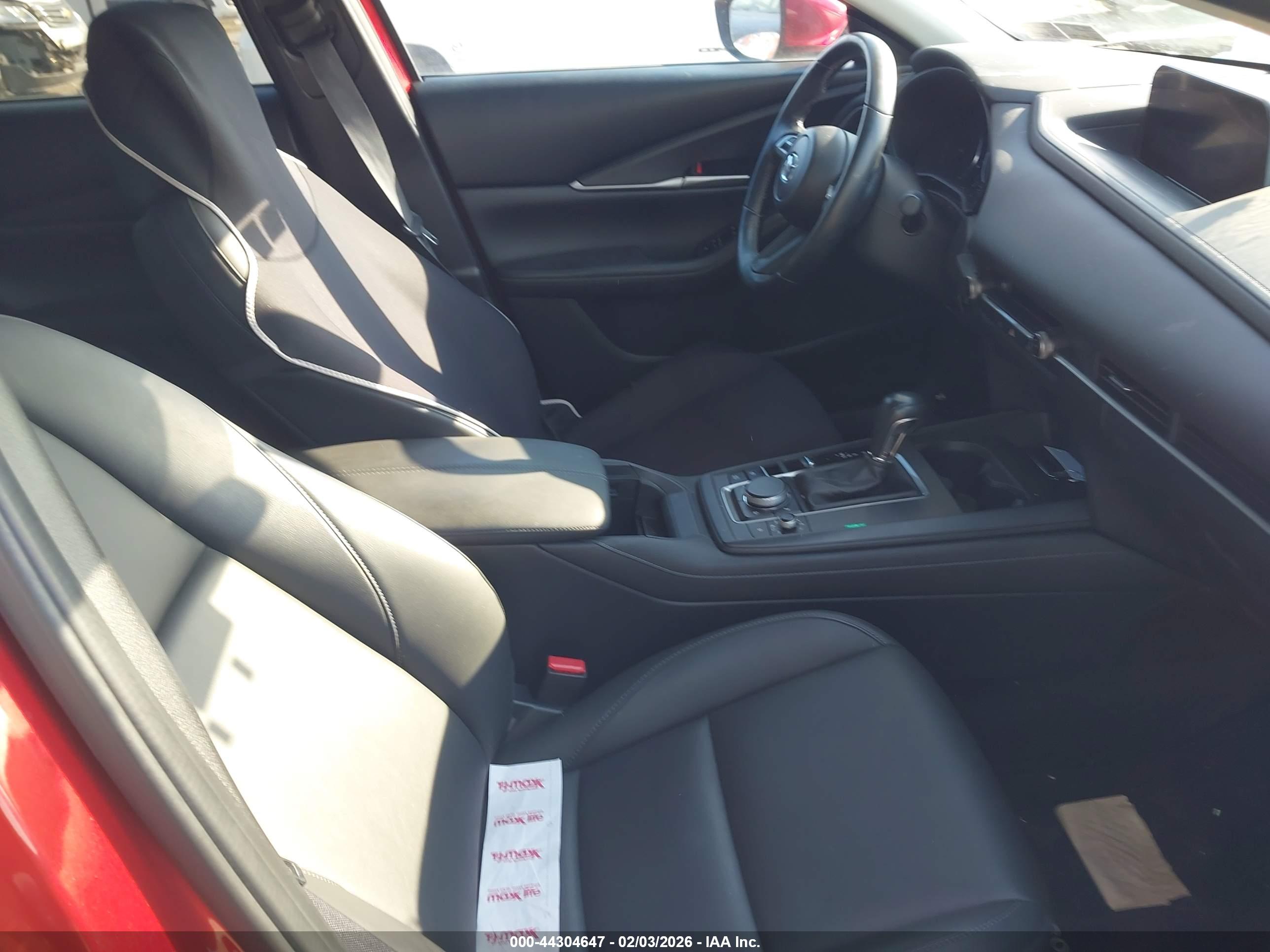 MAZDA CX-30 image 5