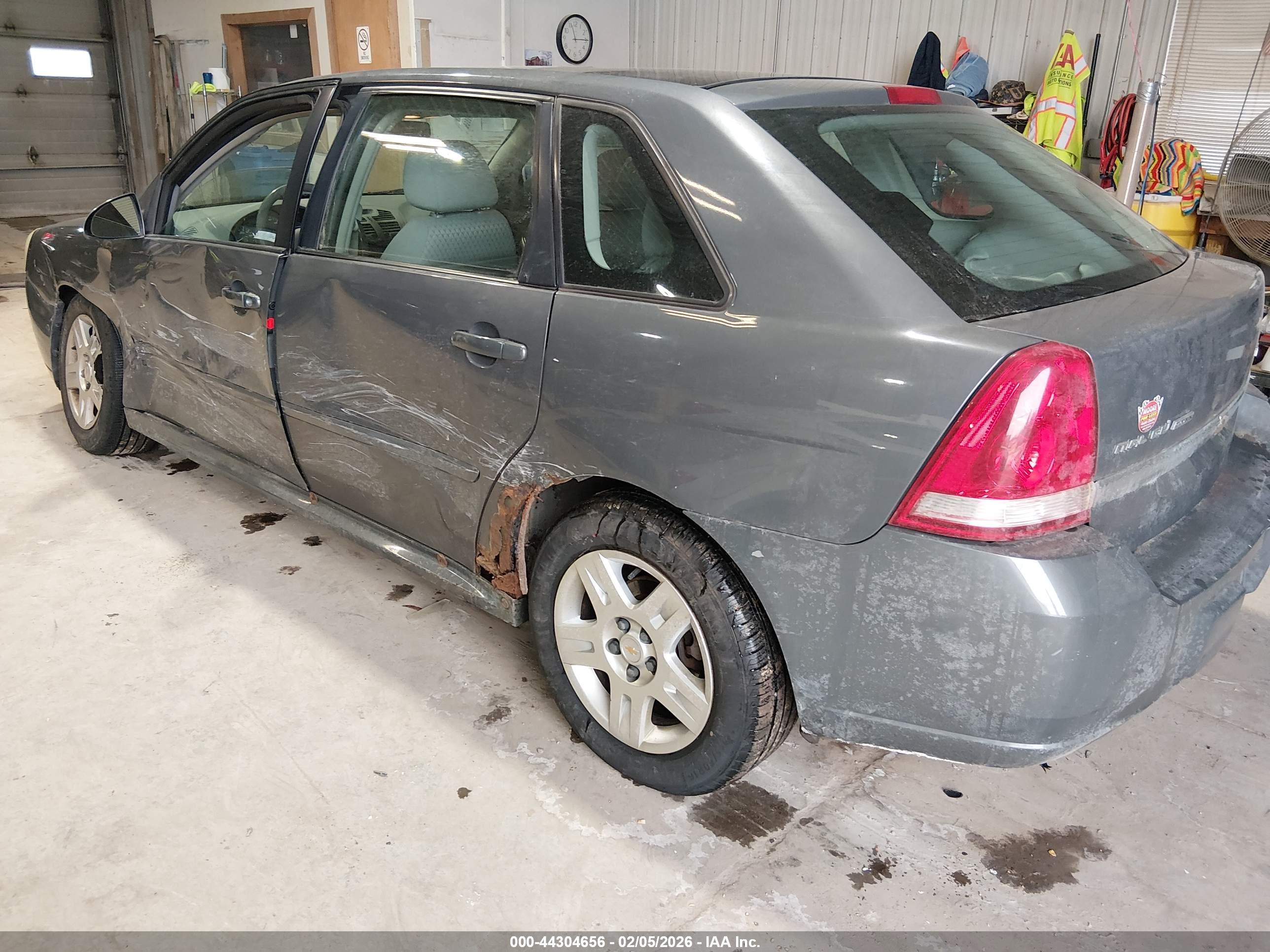 CHEVROLET MALIBU image 3