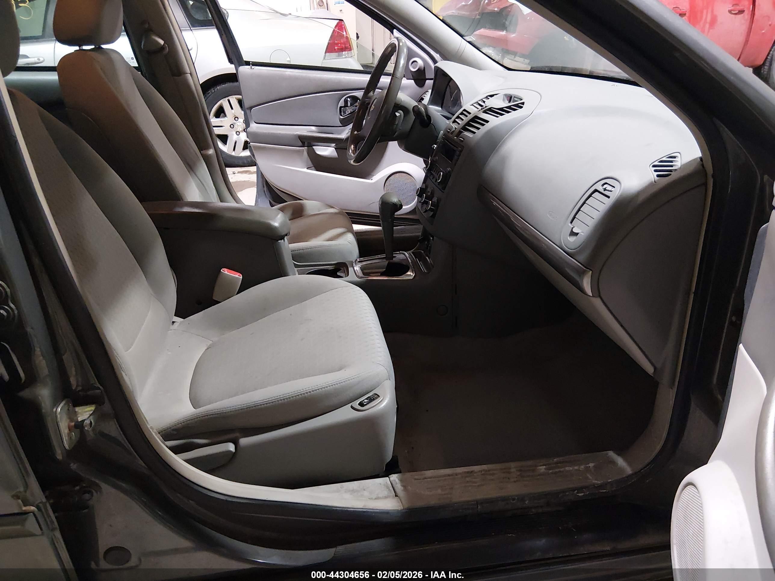 CHEVROLET MALIBU image 5