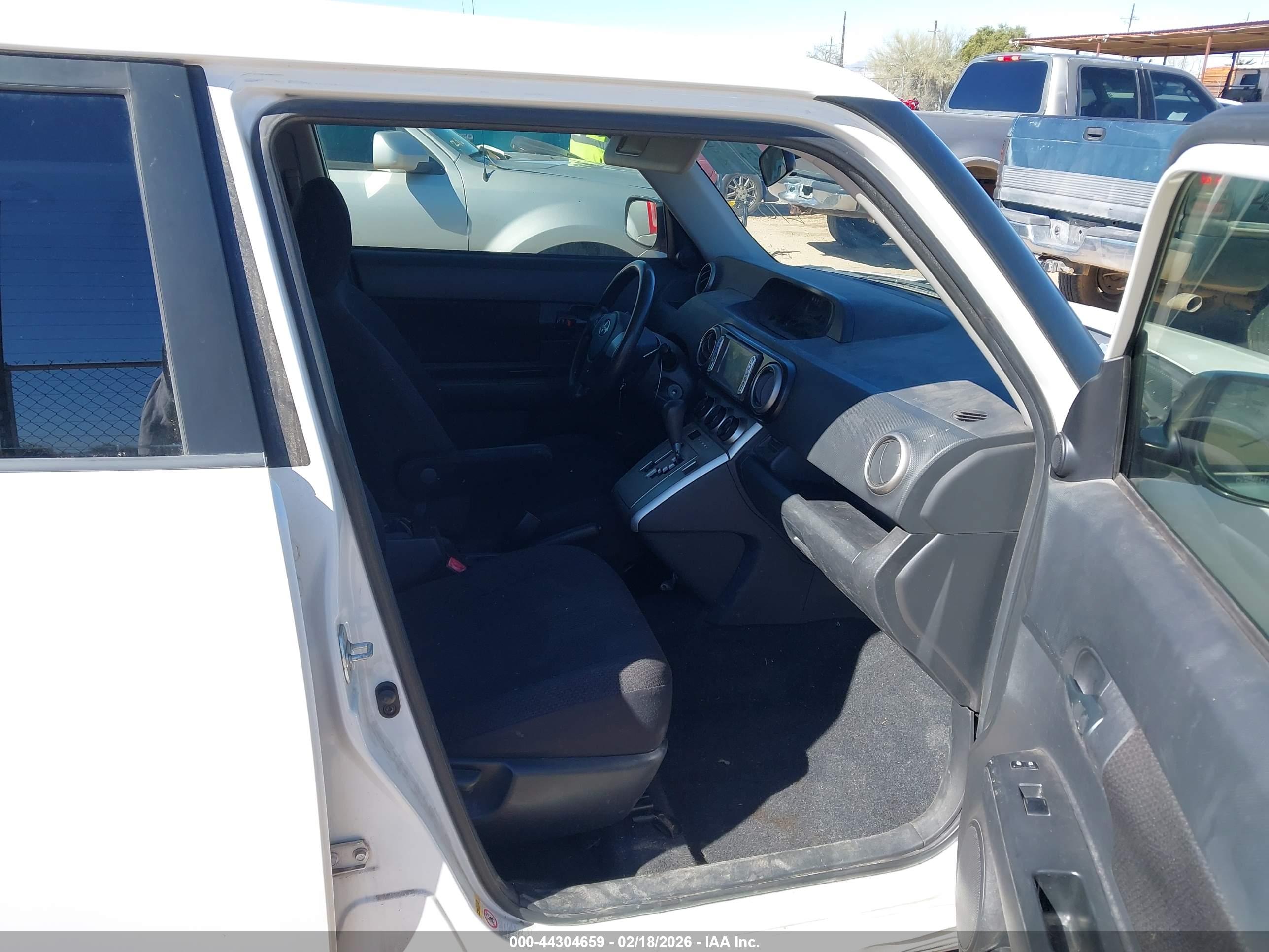 SCION XB image 5