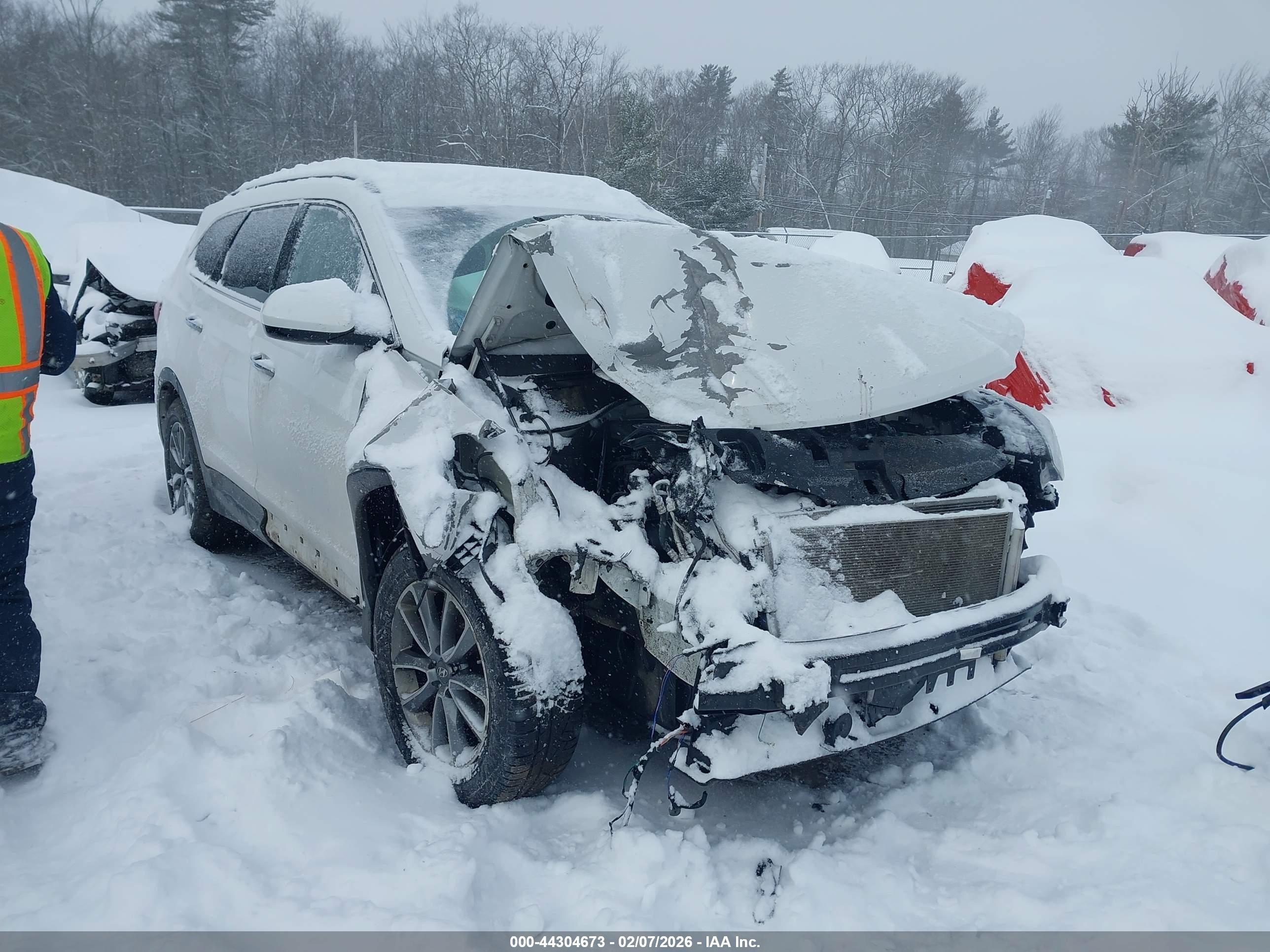 HYUNDAI SANTA image 6