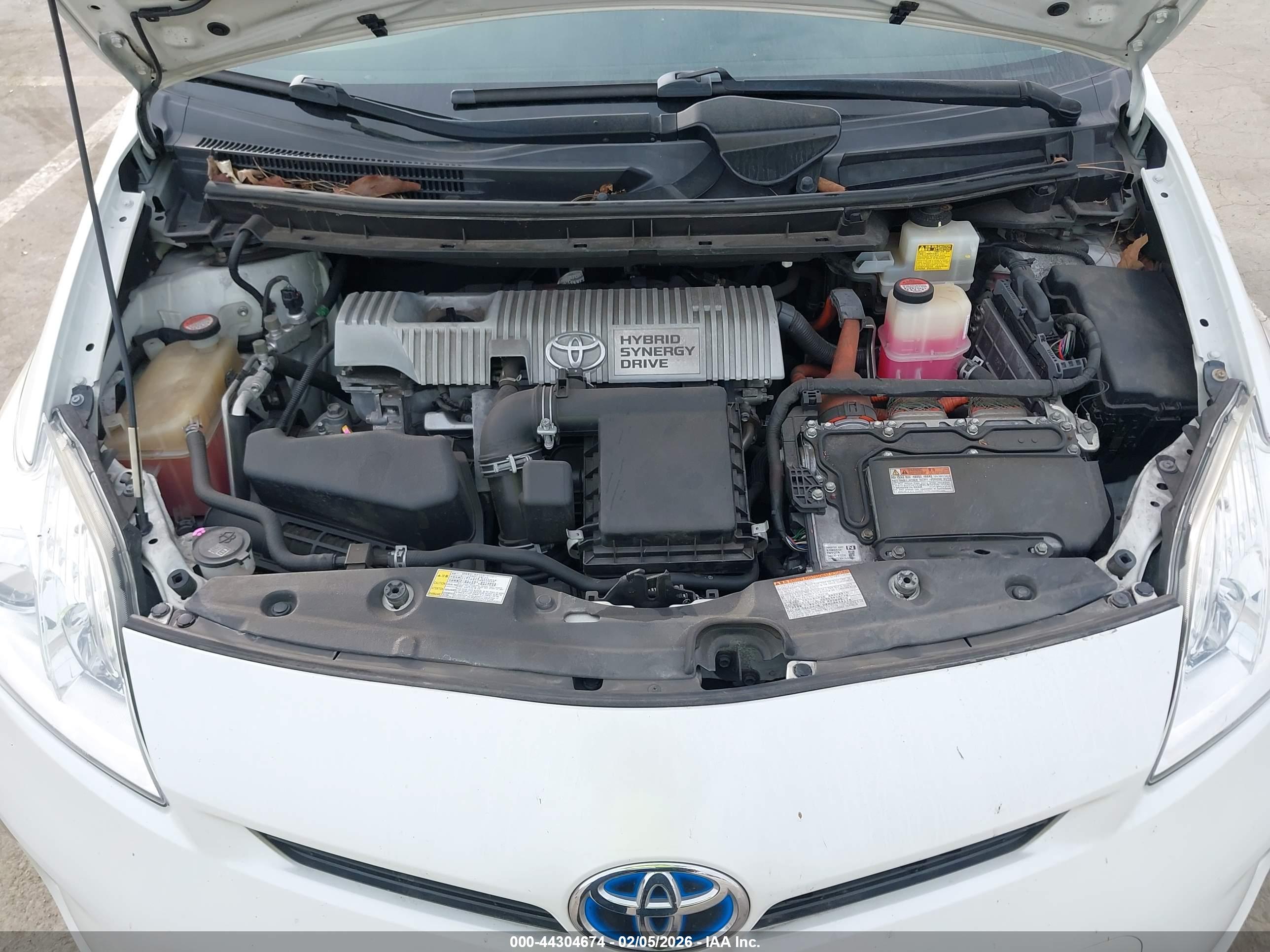 TOYOTA PRIUS image 10