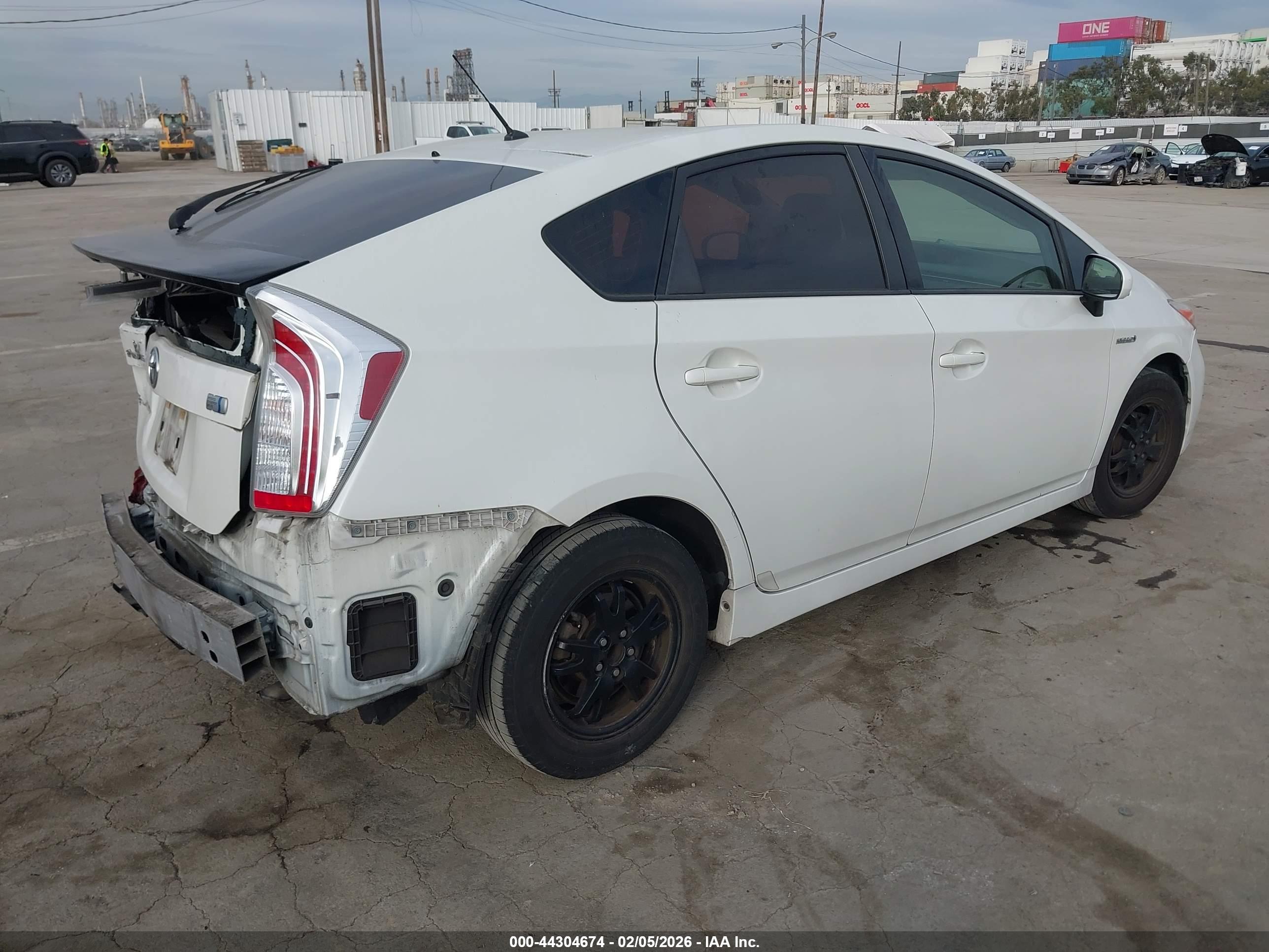 TOYOTA PRIUS image 4