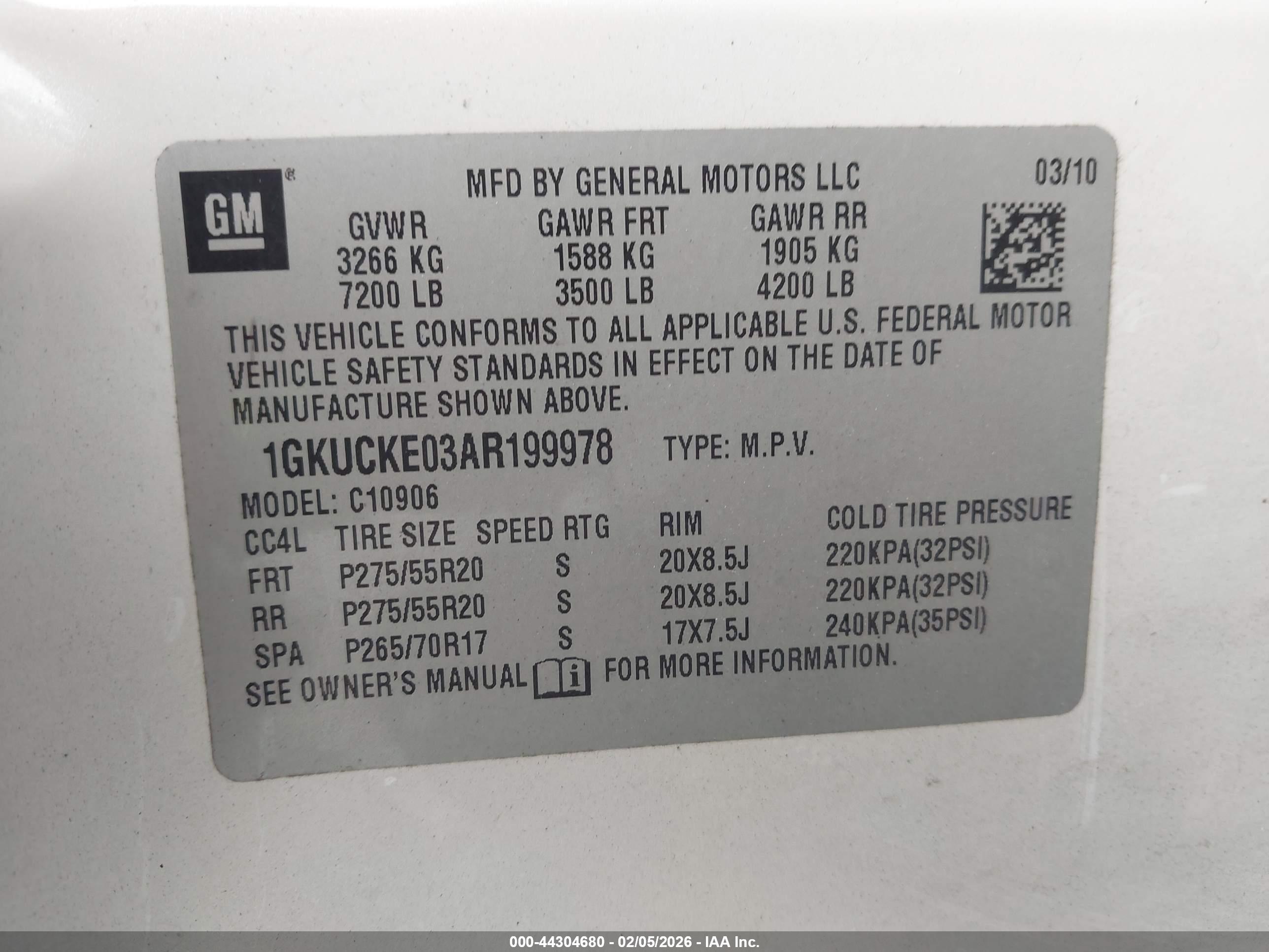 GMC YUKON image 9