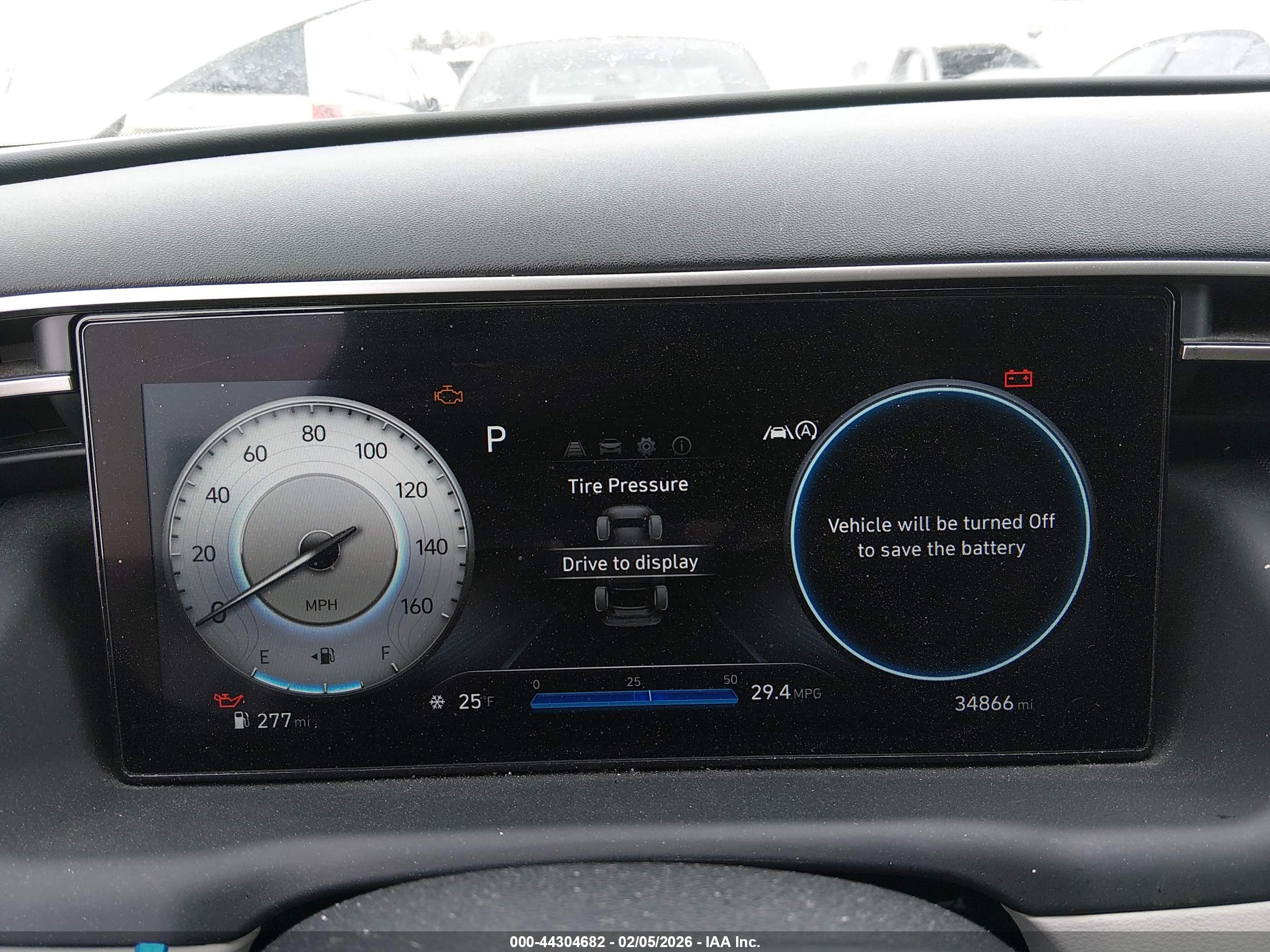 HYUNDAI TUCSON image 7