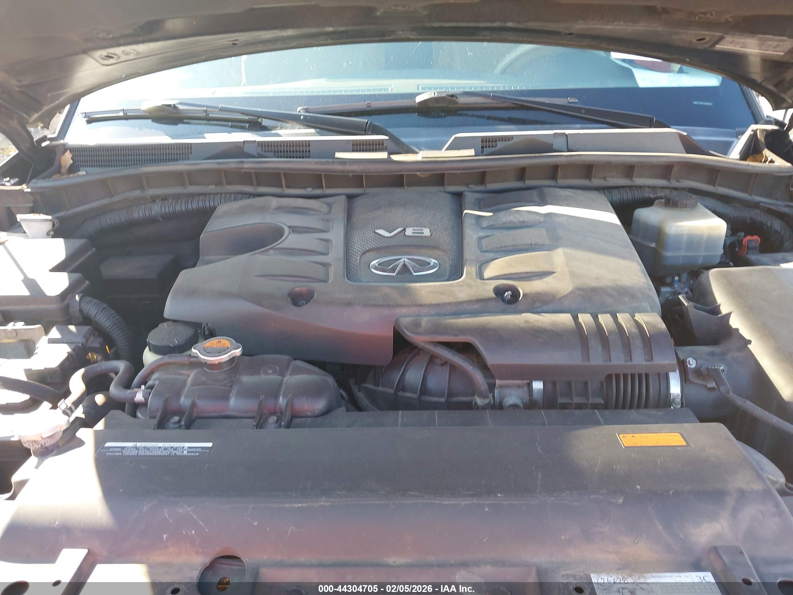 INFINITI QX80 image 10