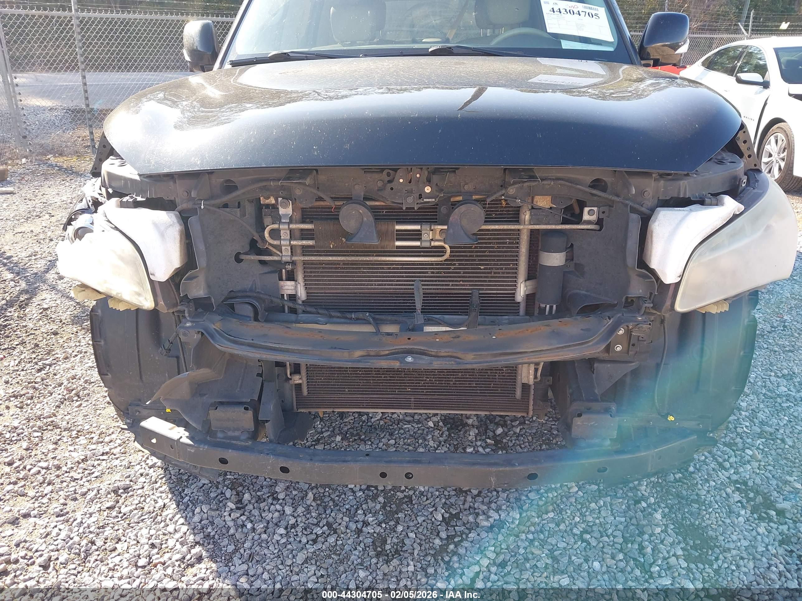 INFINITI QX80 image 6