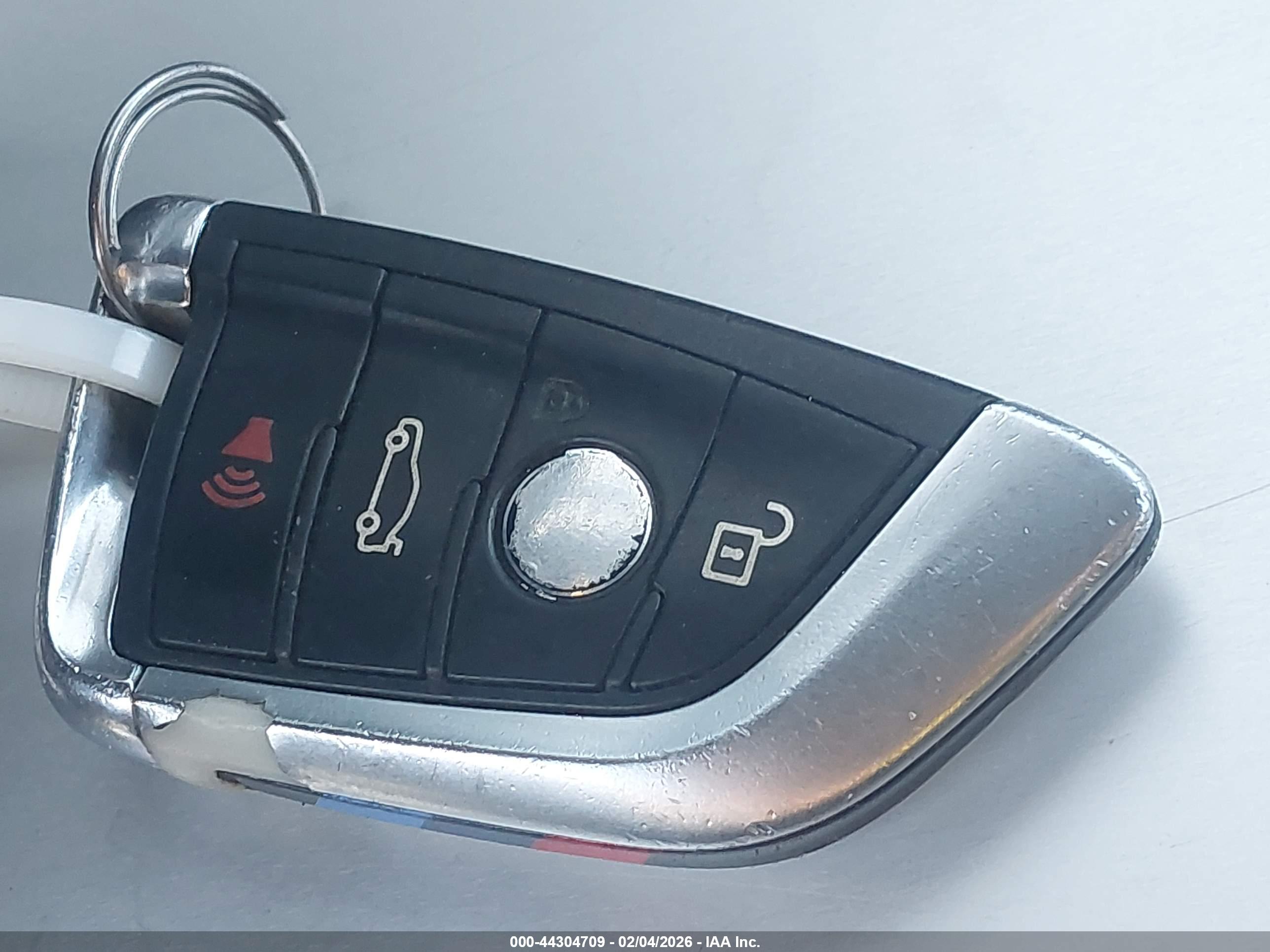 BMW X6 image 11