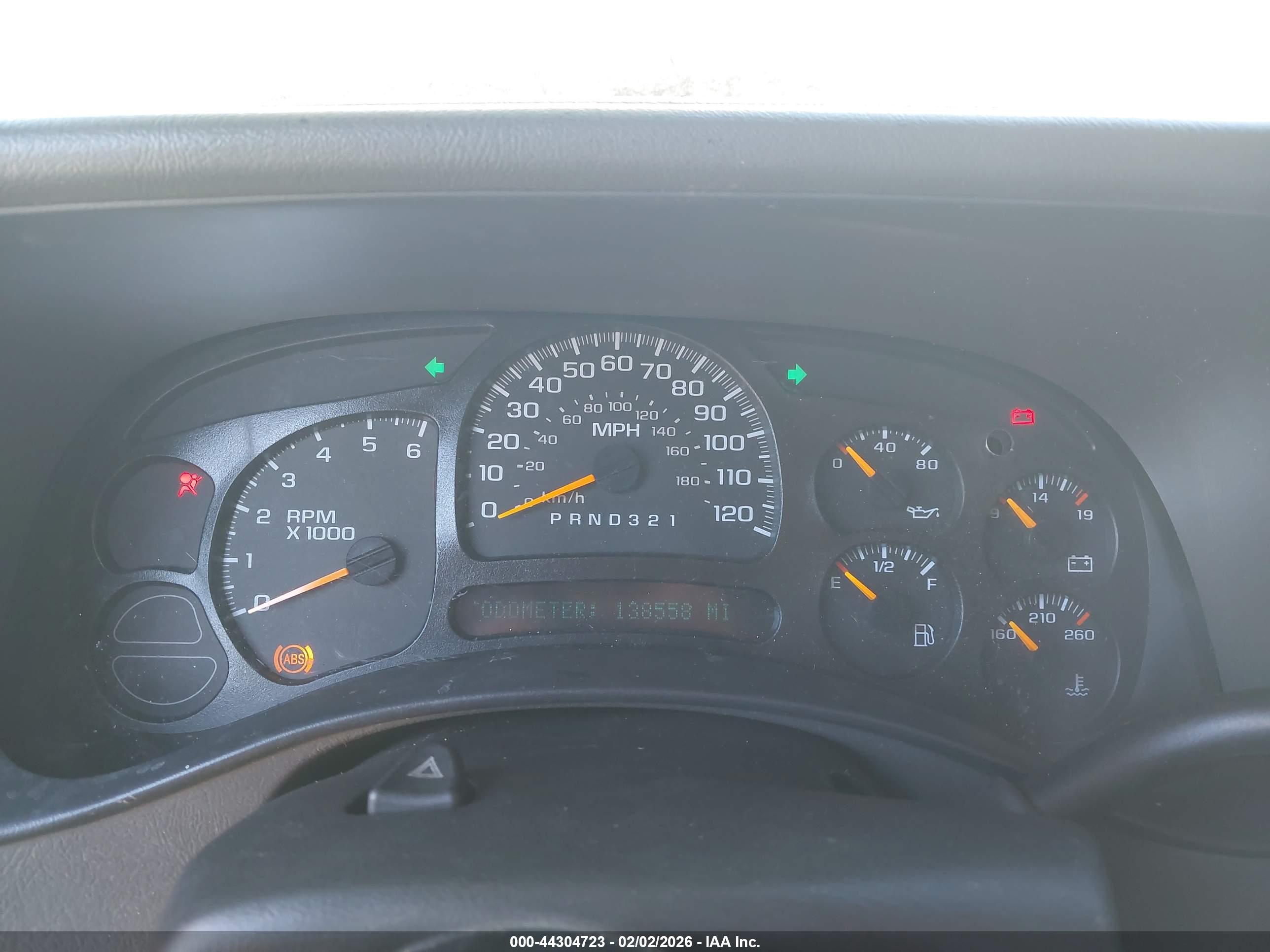 CHEVROLET SILVERADO image 7
