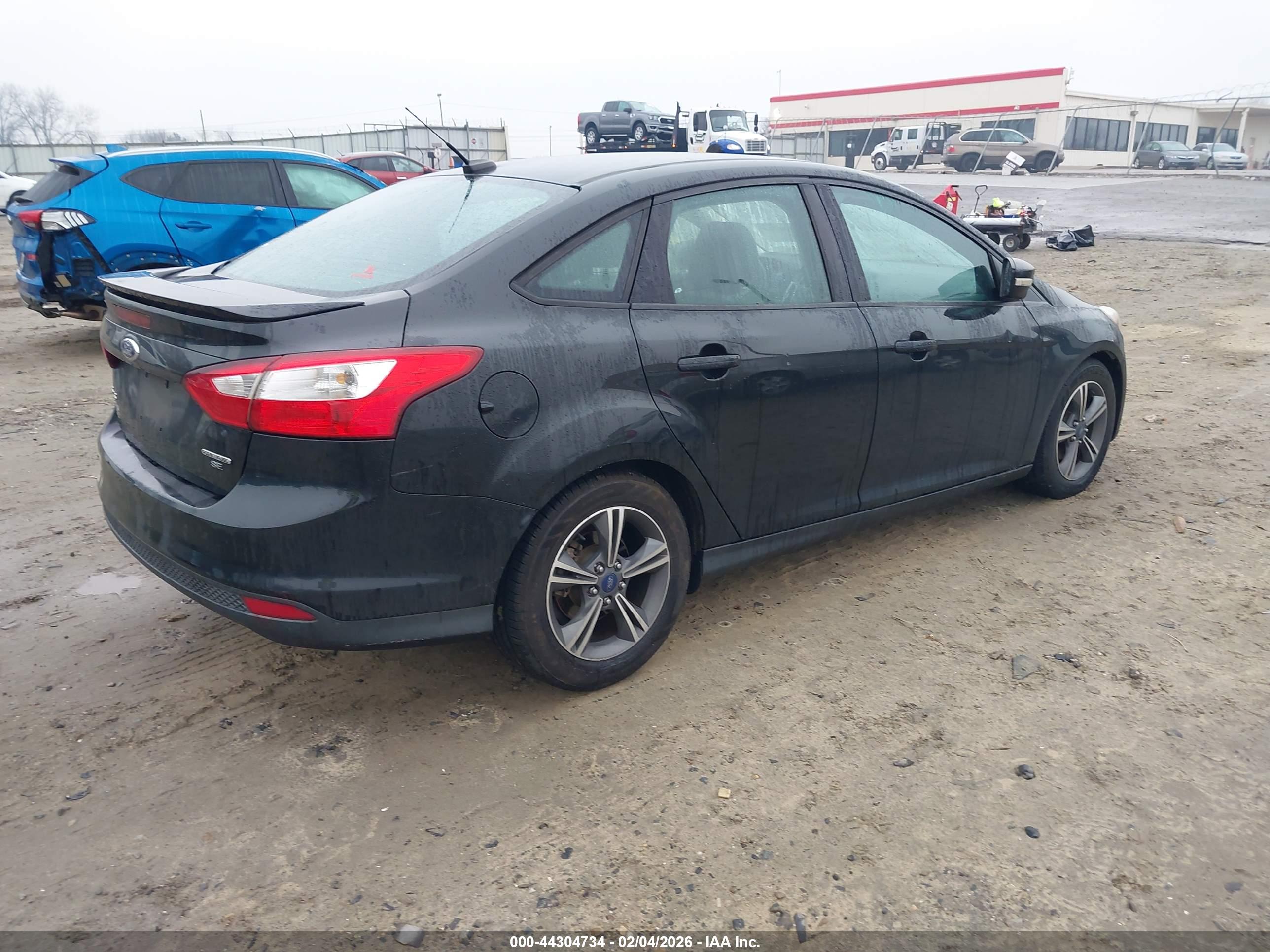 FORD FOCUS image 4