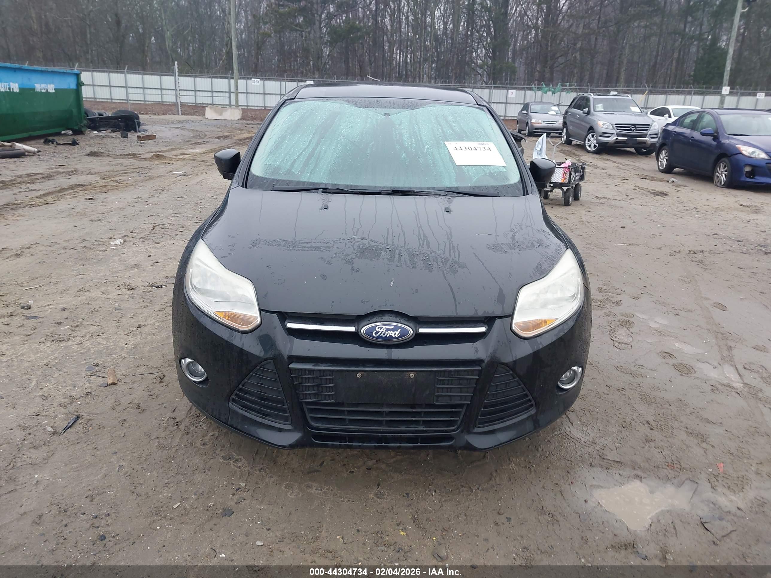 FORD FOCUS image 6