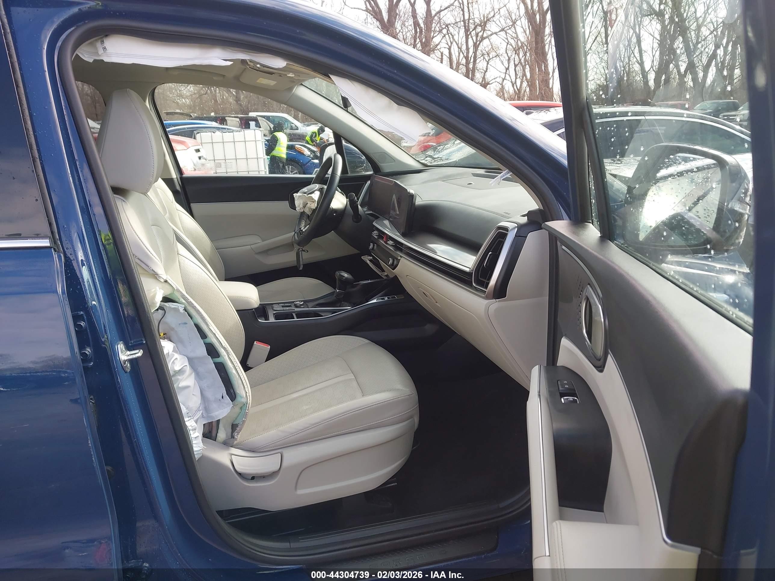 KIA SORENTO image 5