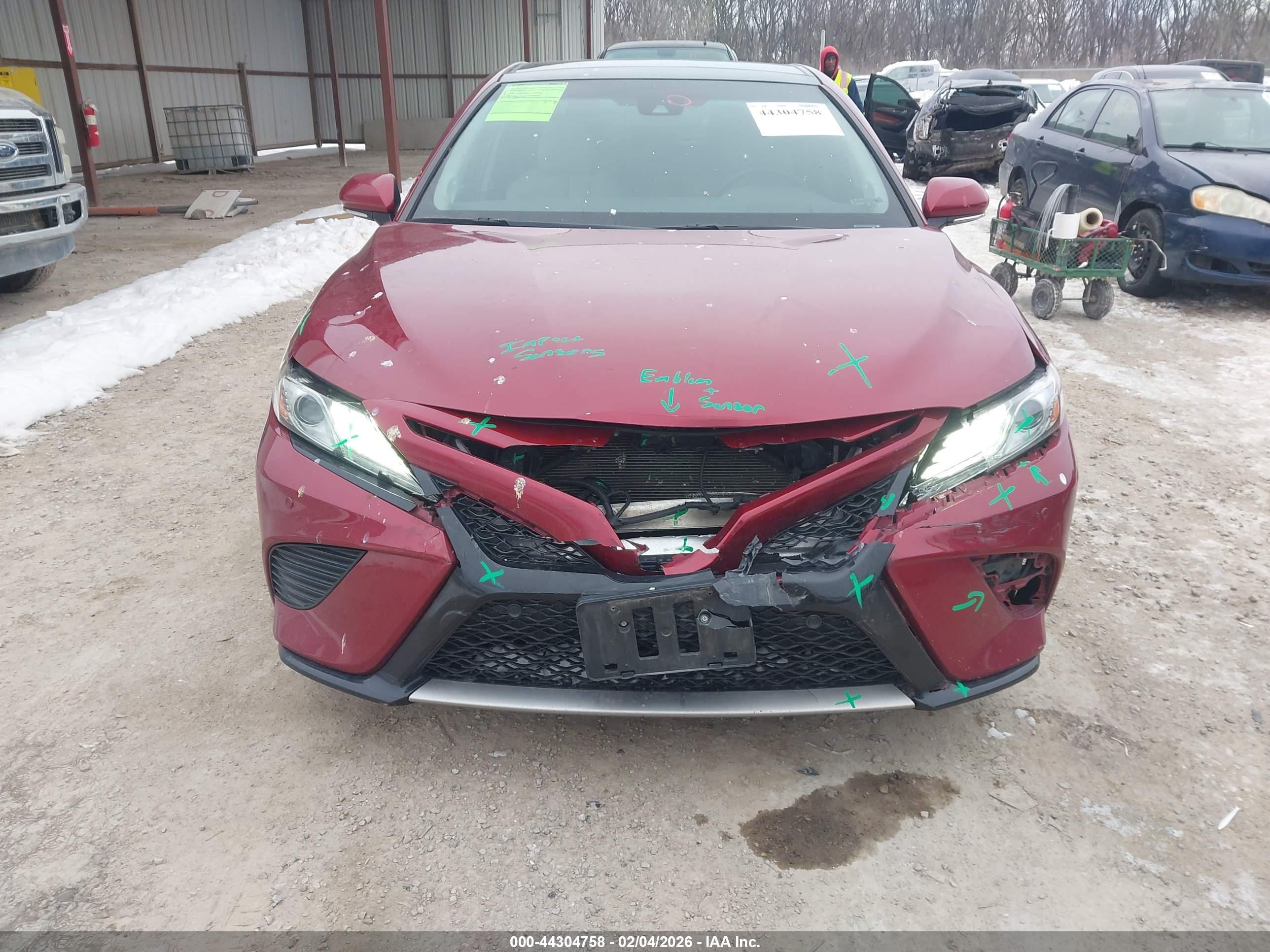 TOYOTA CAMRY image 6
