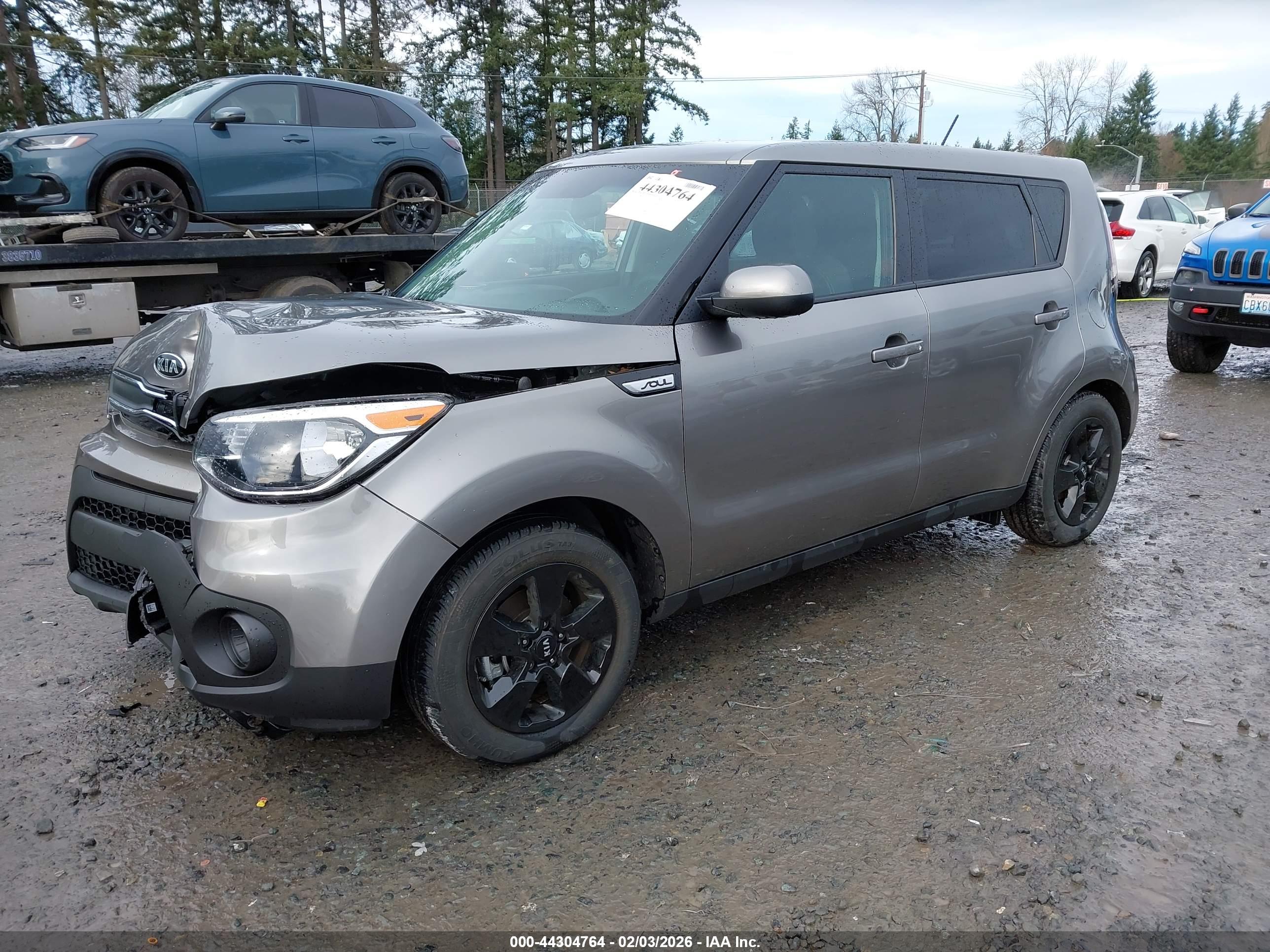 KIA SOUL image 2