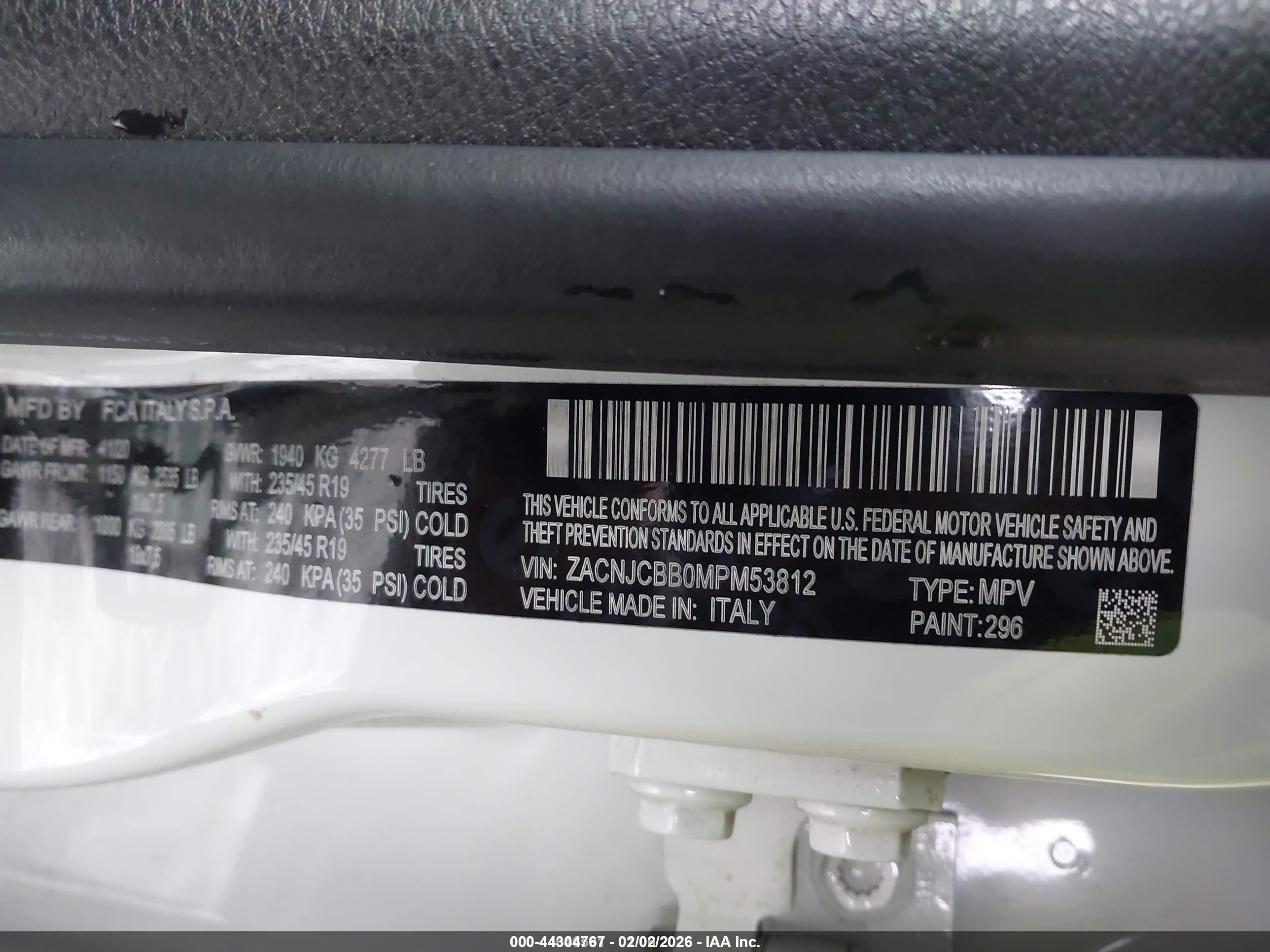 JEEP RENEGADE image 9