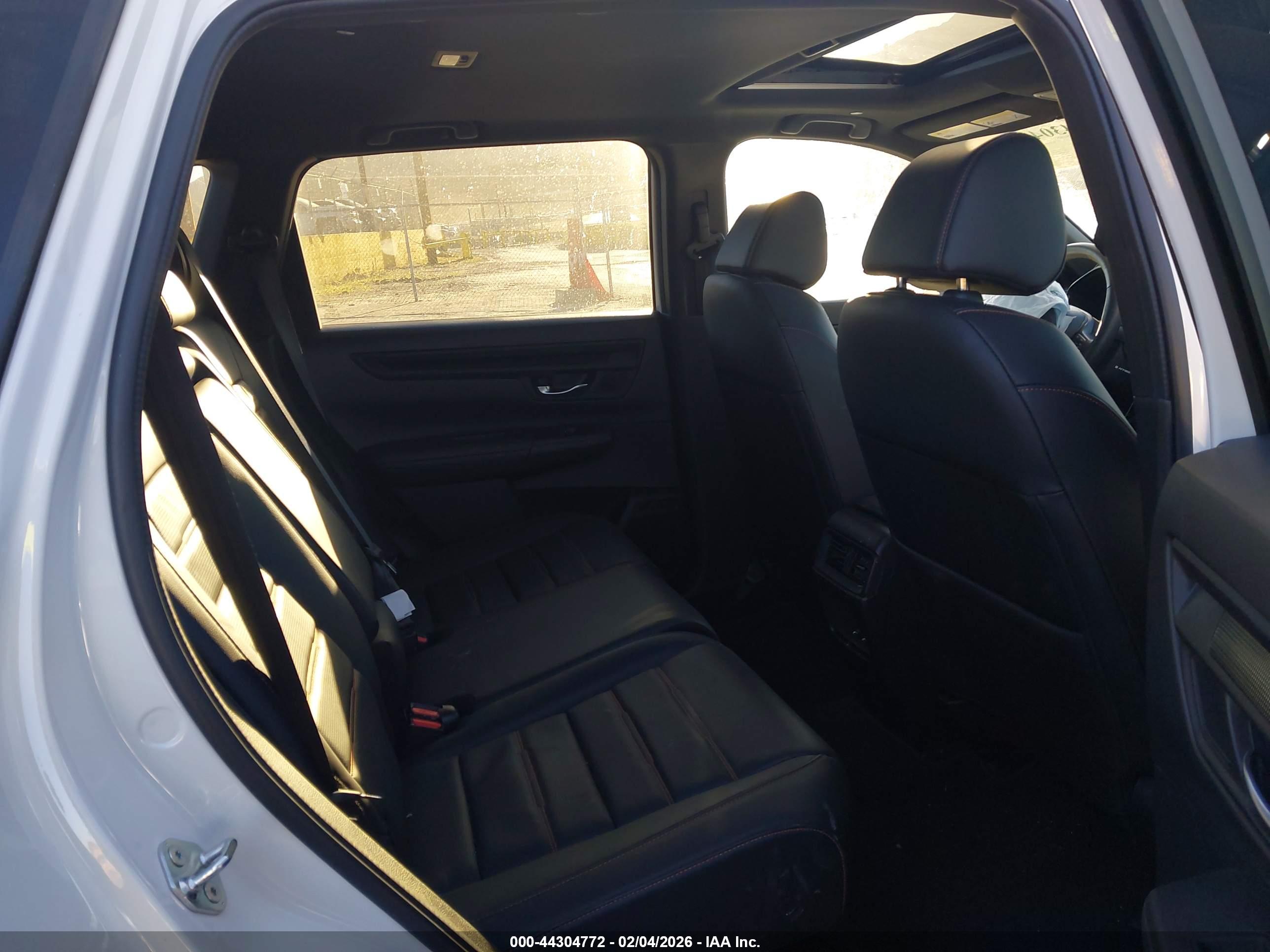 HONDA CR-V image 8