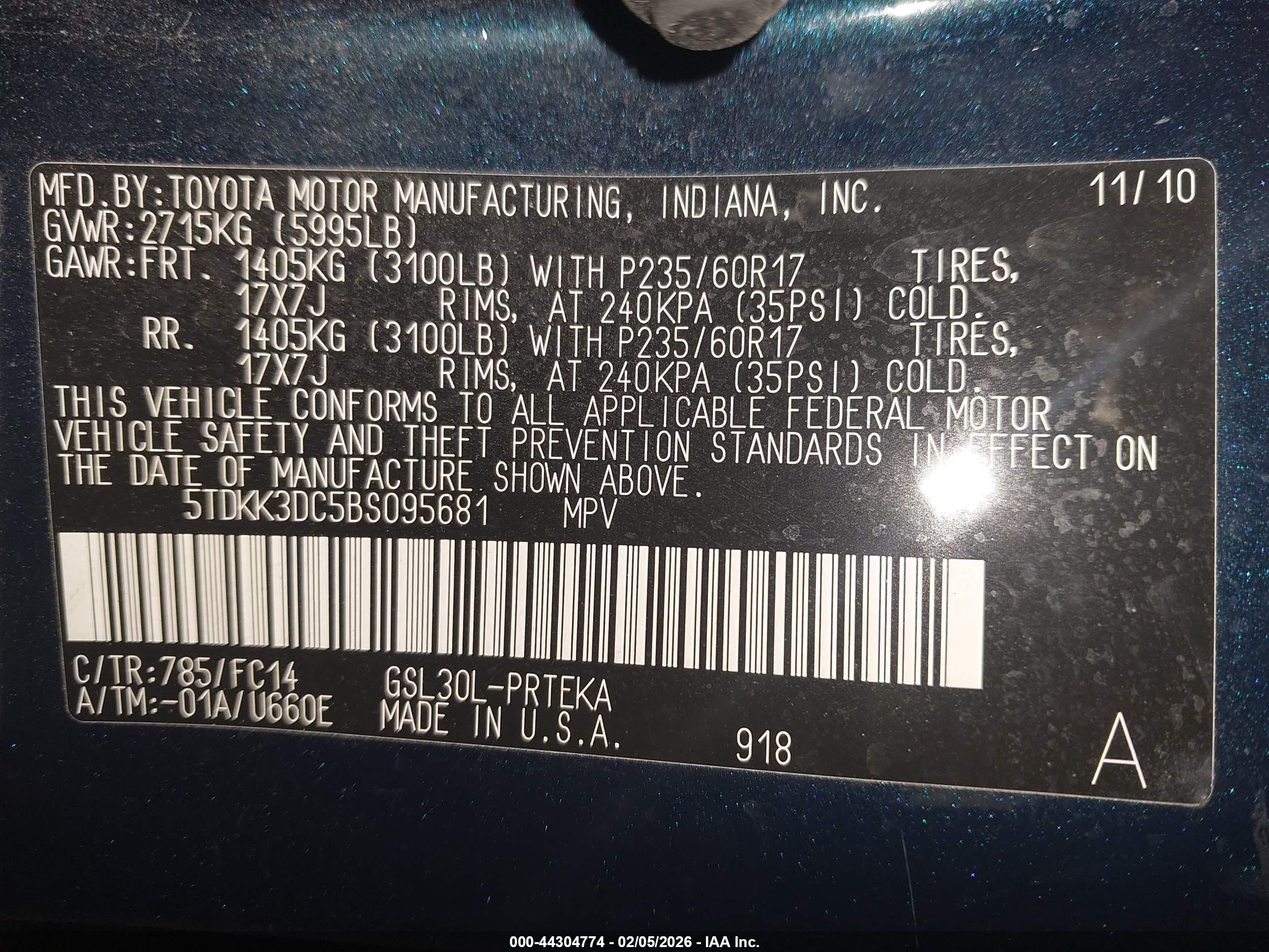 TOYOTA SIENNA image 9