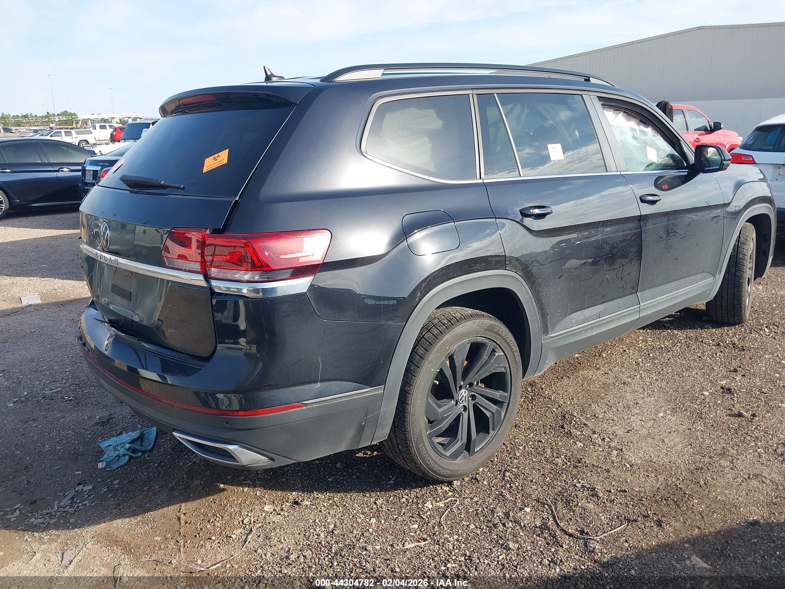 VOLKSWAGEN ATLAS image 4