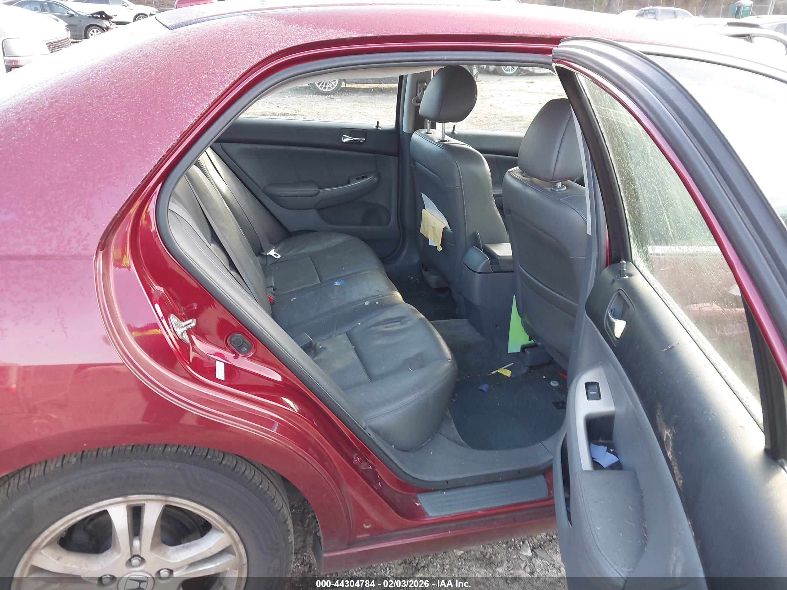 HONDA ACCORD image 8