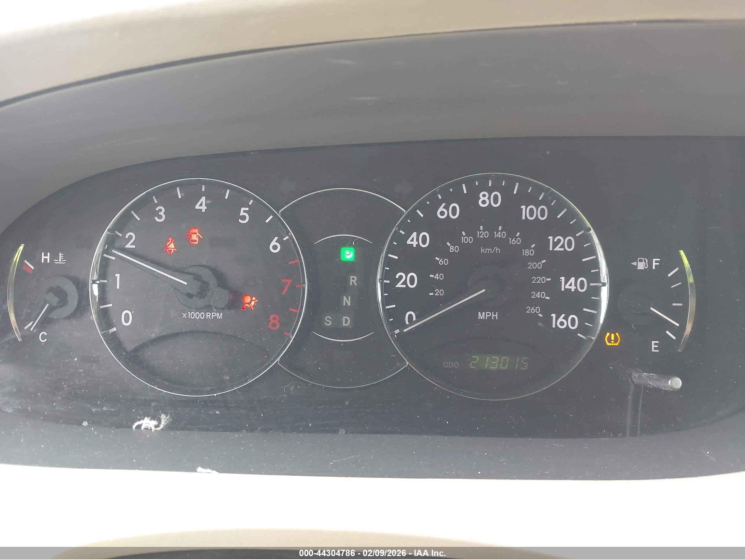 TOYOTA AVALON image 7