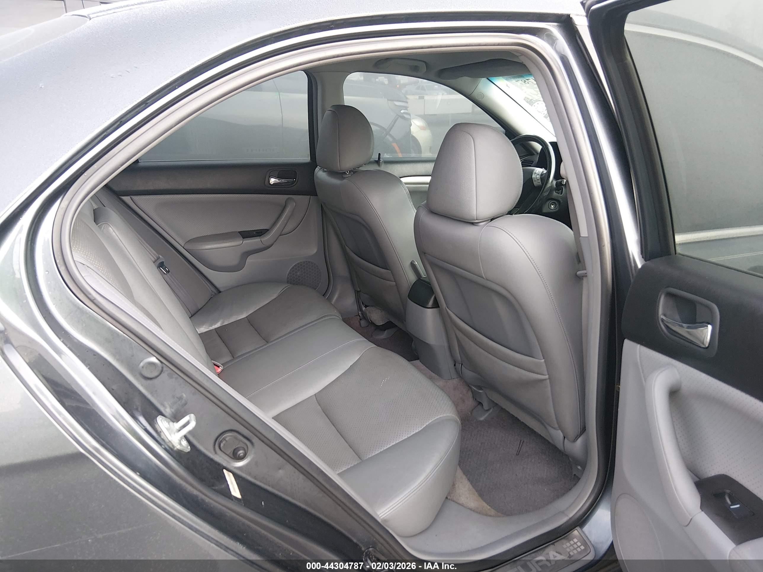 ACURA TSX image 8