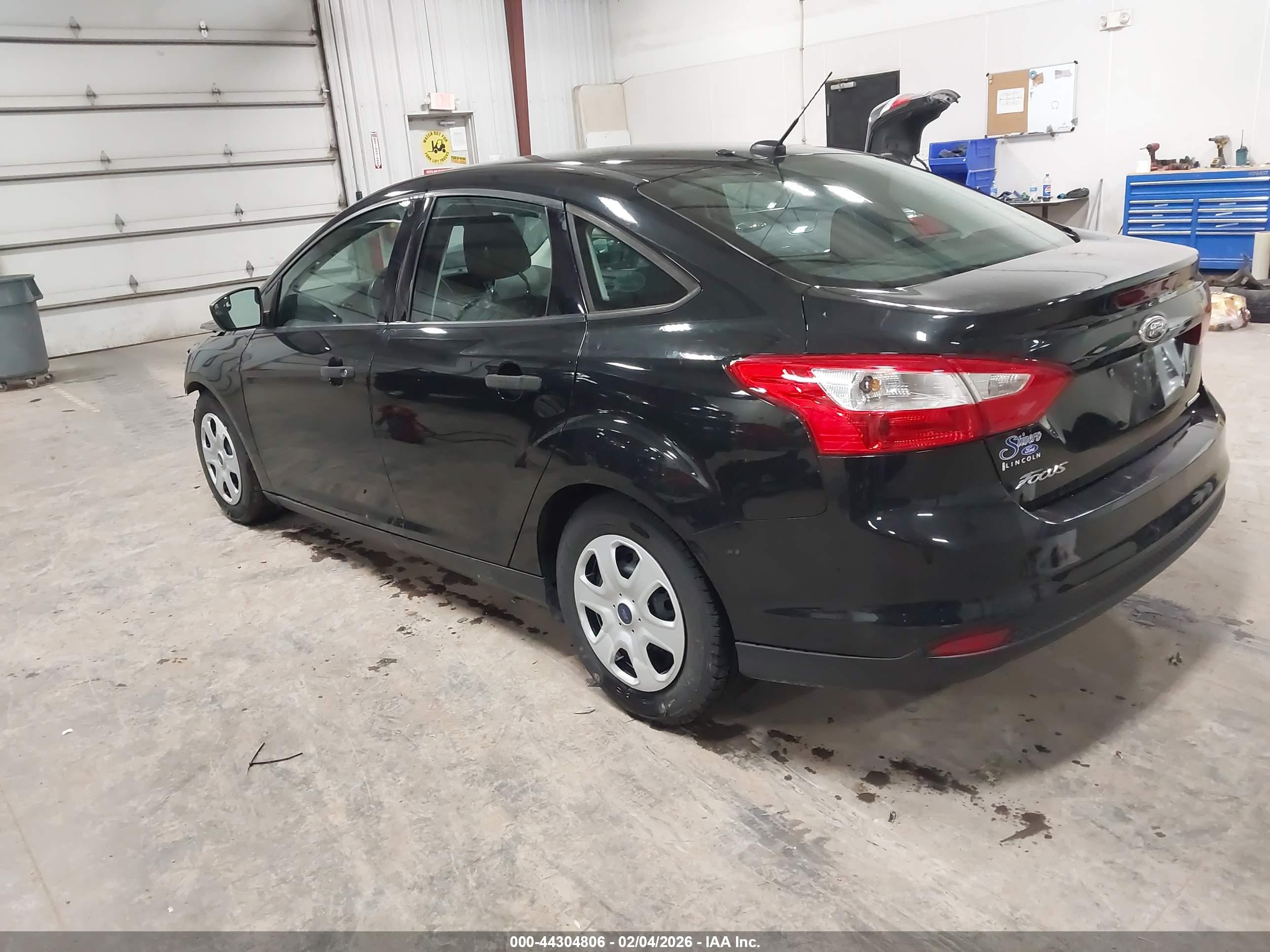 FORD FOCUS image 3