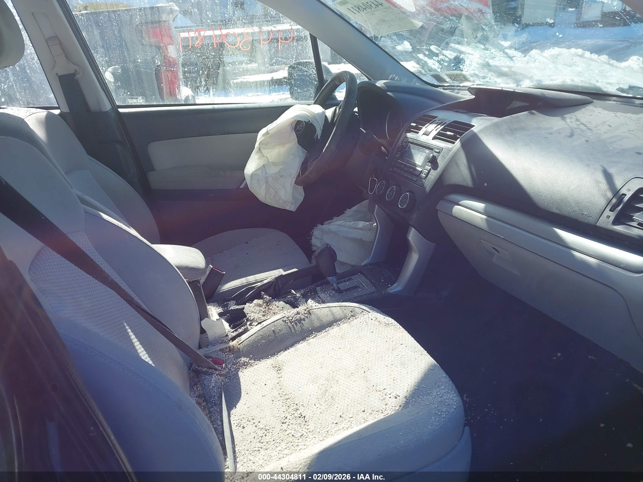 SUBARU FORESTER image 5