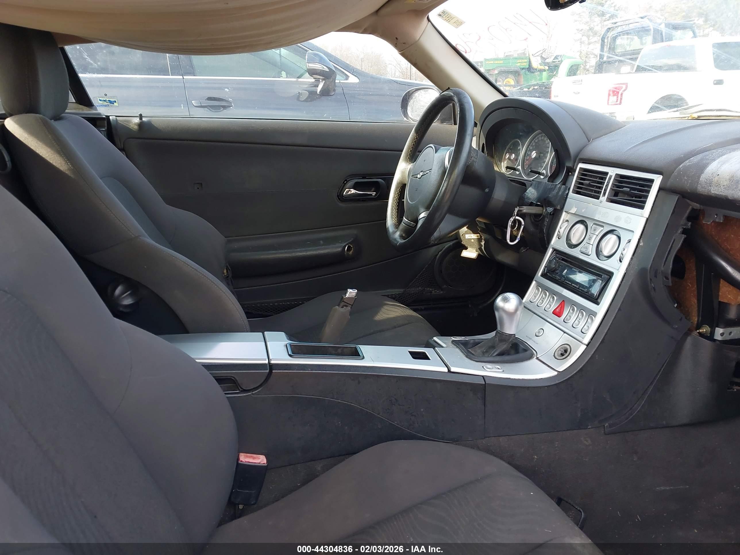 CHRYSLER CROSSFIRE image 5