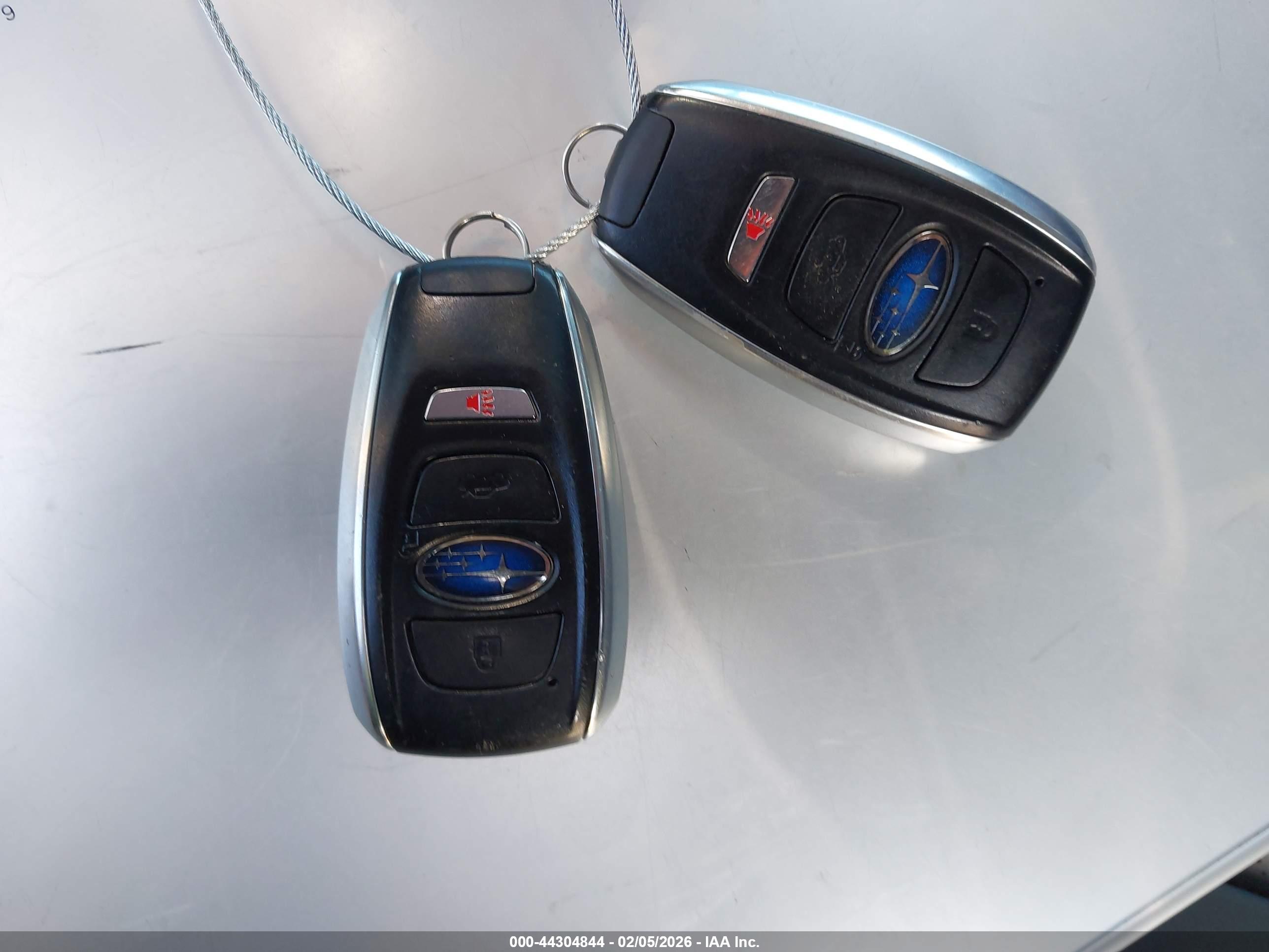 SUBARU OUTBACK image 11