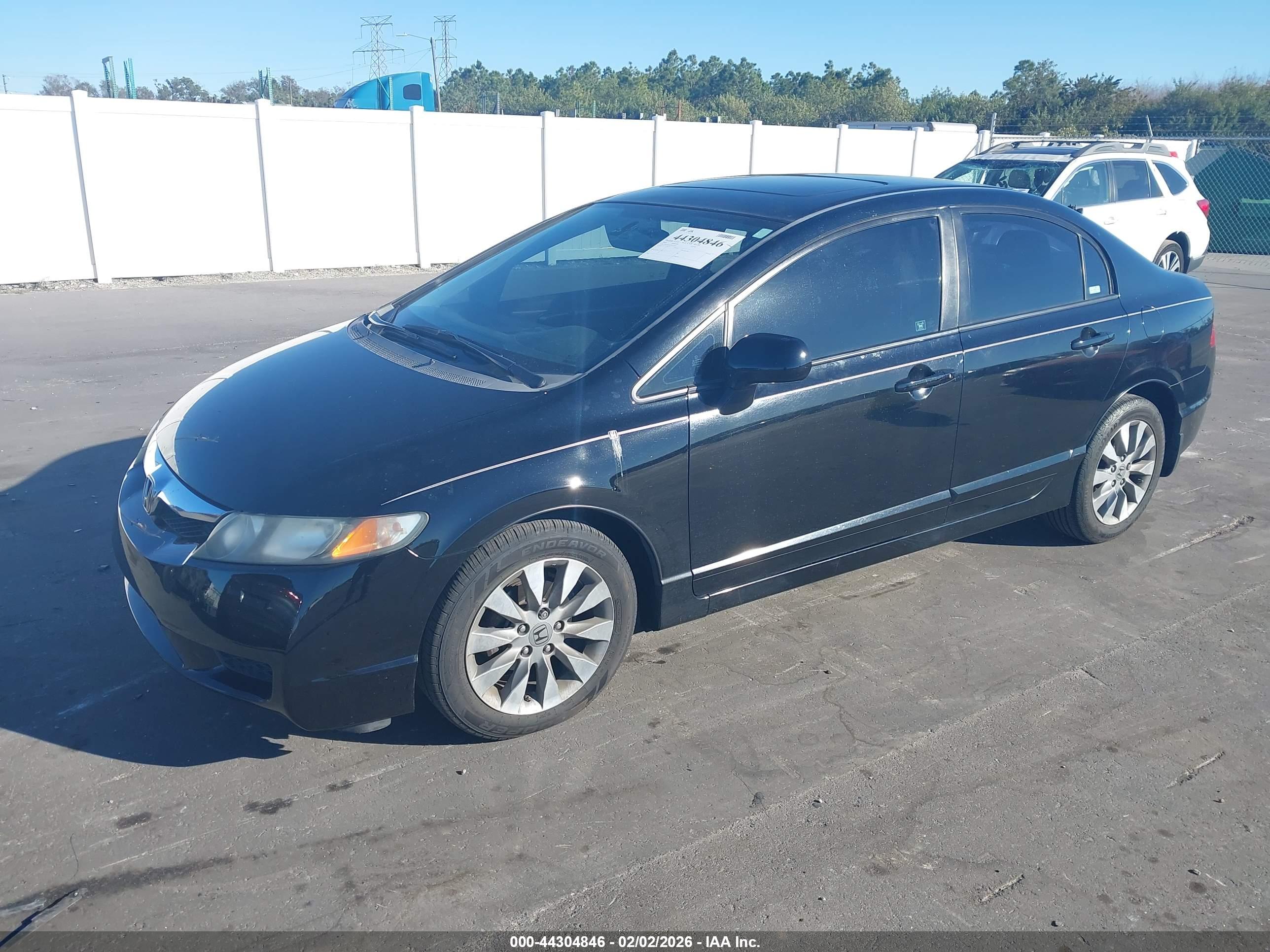 HONDA CIVIC image 2