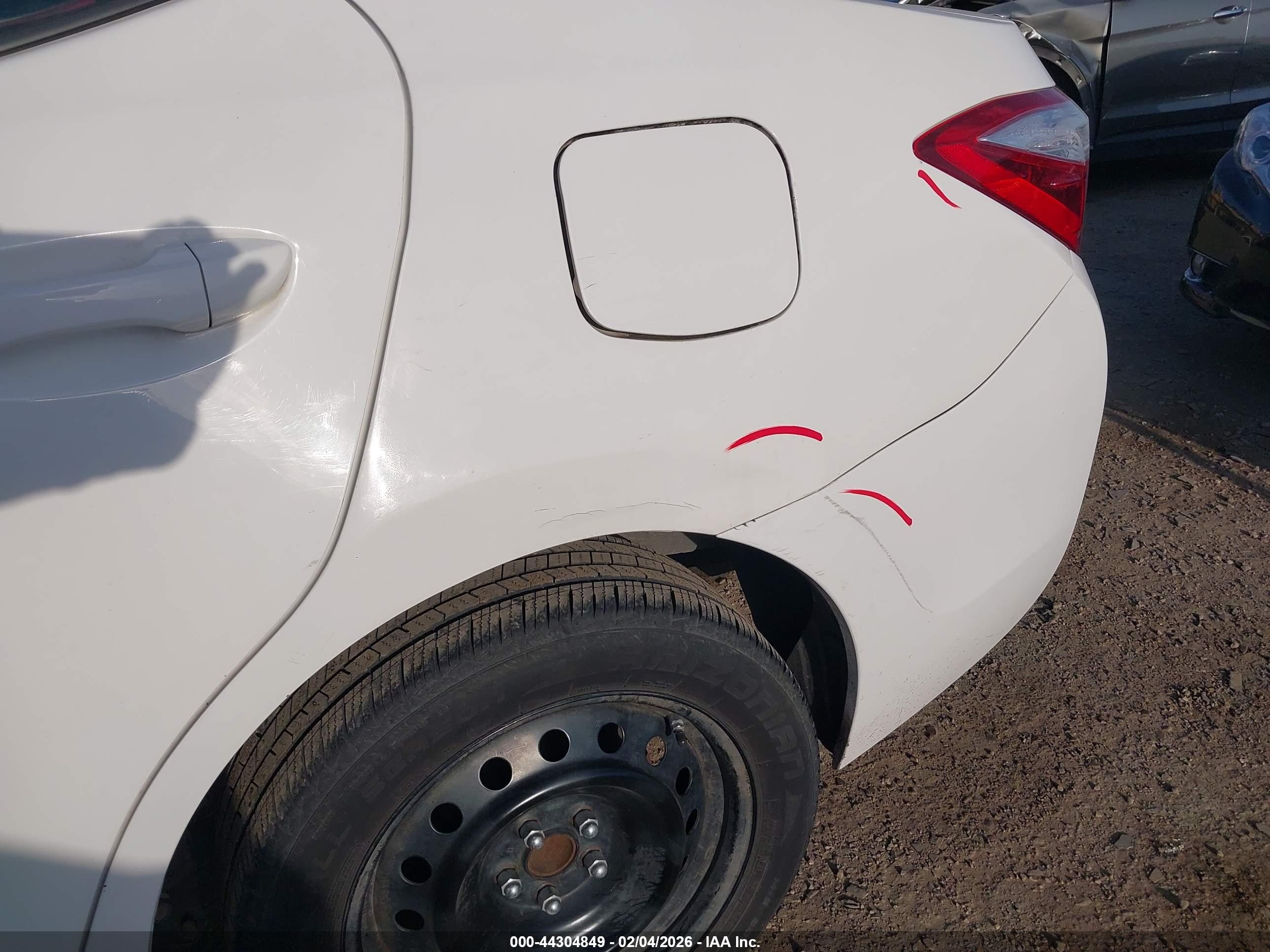 TOYOTA COROLLA image 6