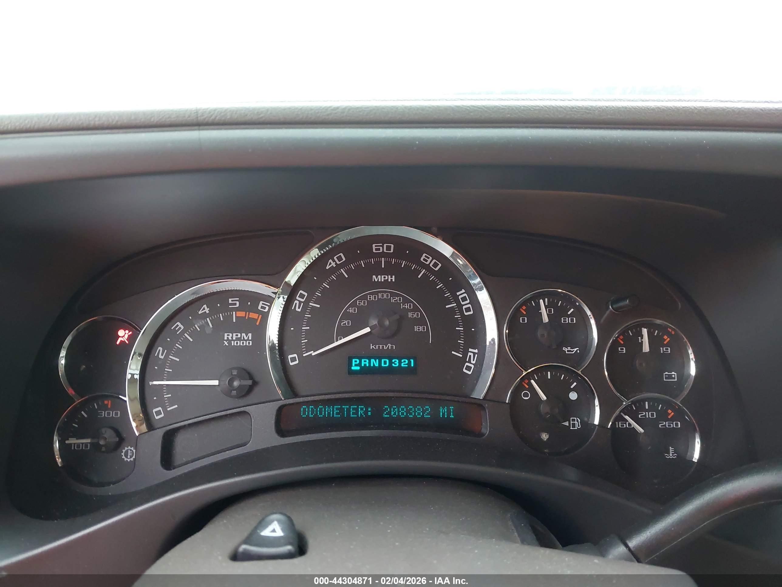 CADILLAC ESCALADE image 7