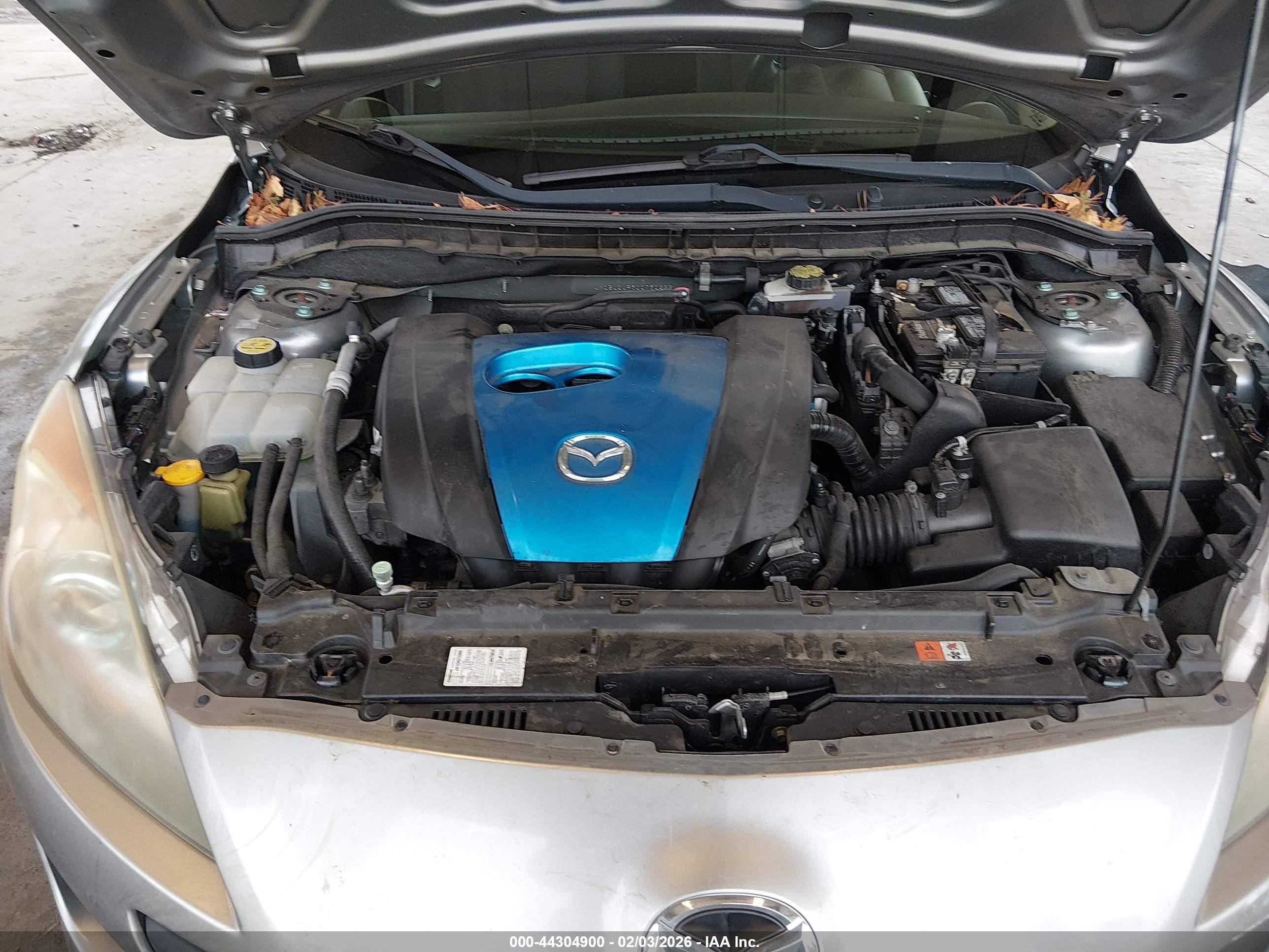 MAZDA MAZDA3 image 10