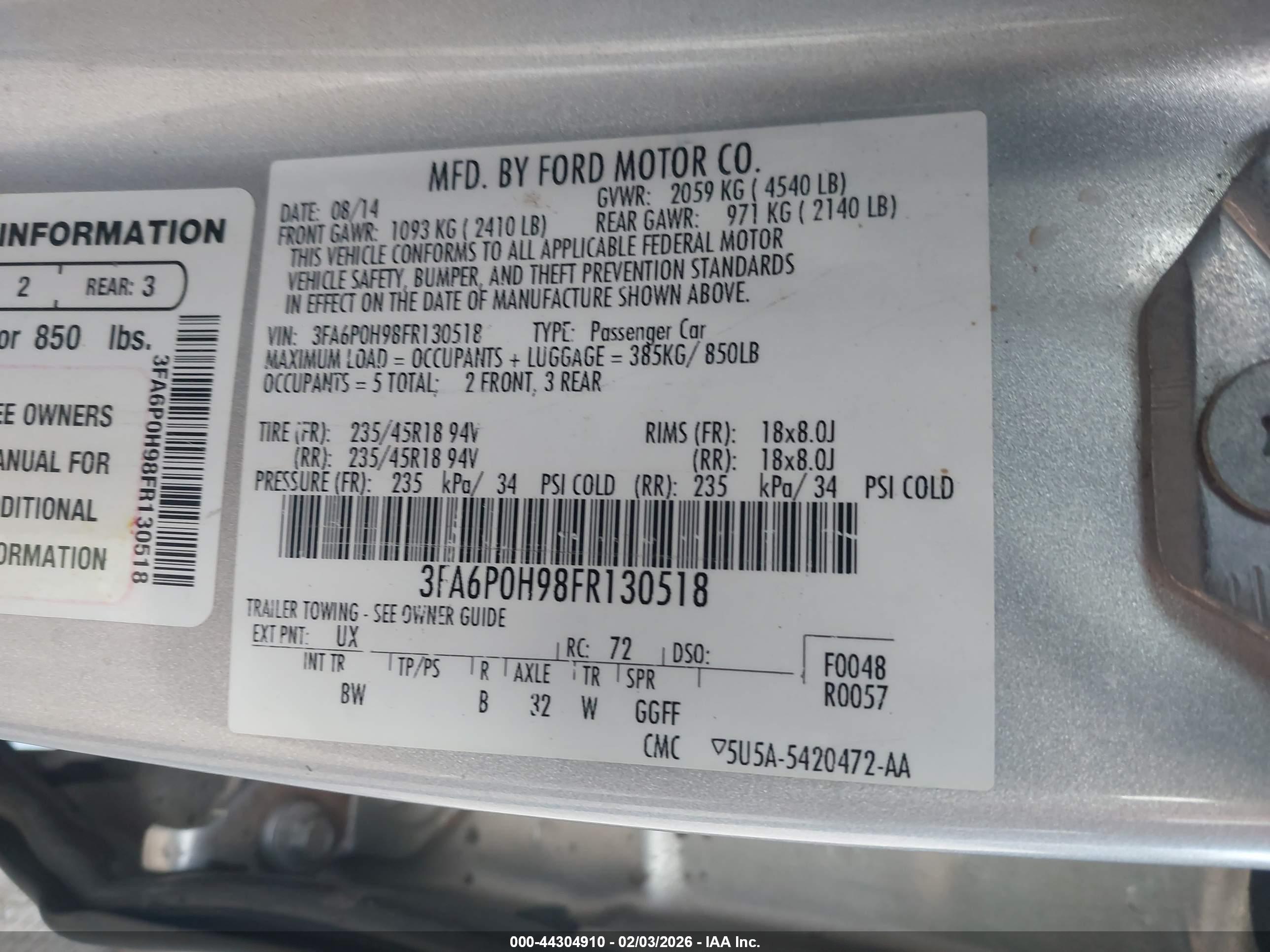 FORD FUSION image 9