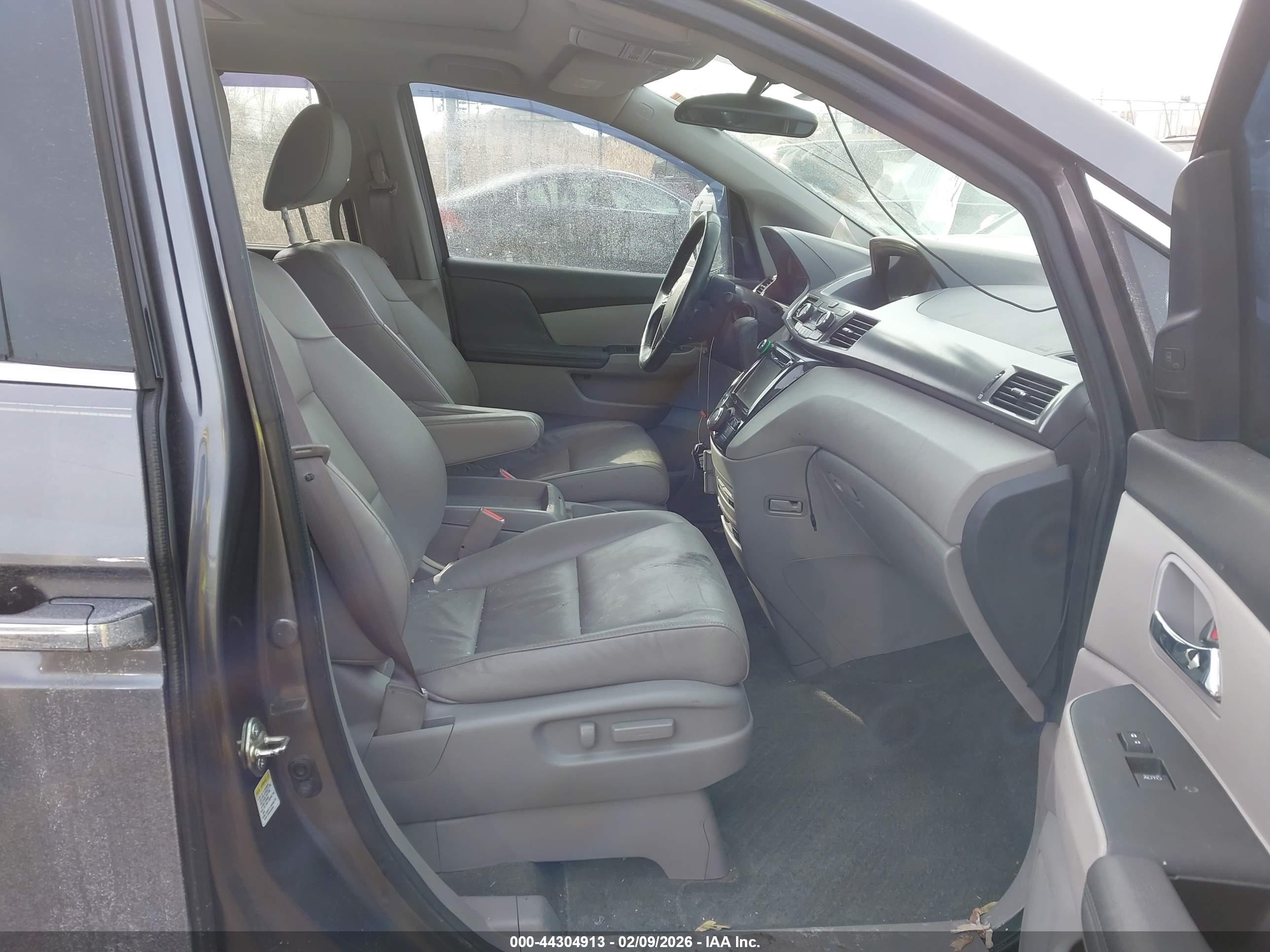 HONDA ODYSSEY image 5