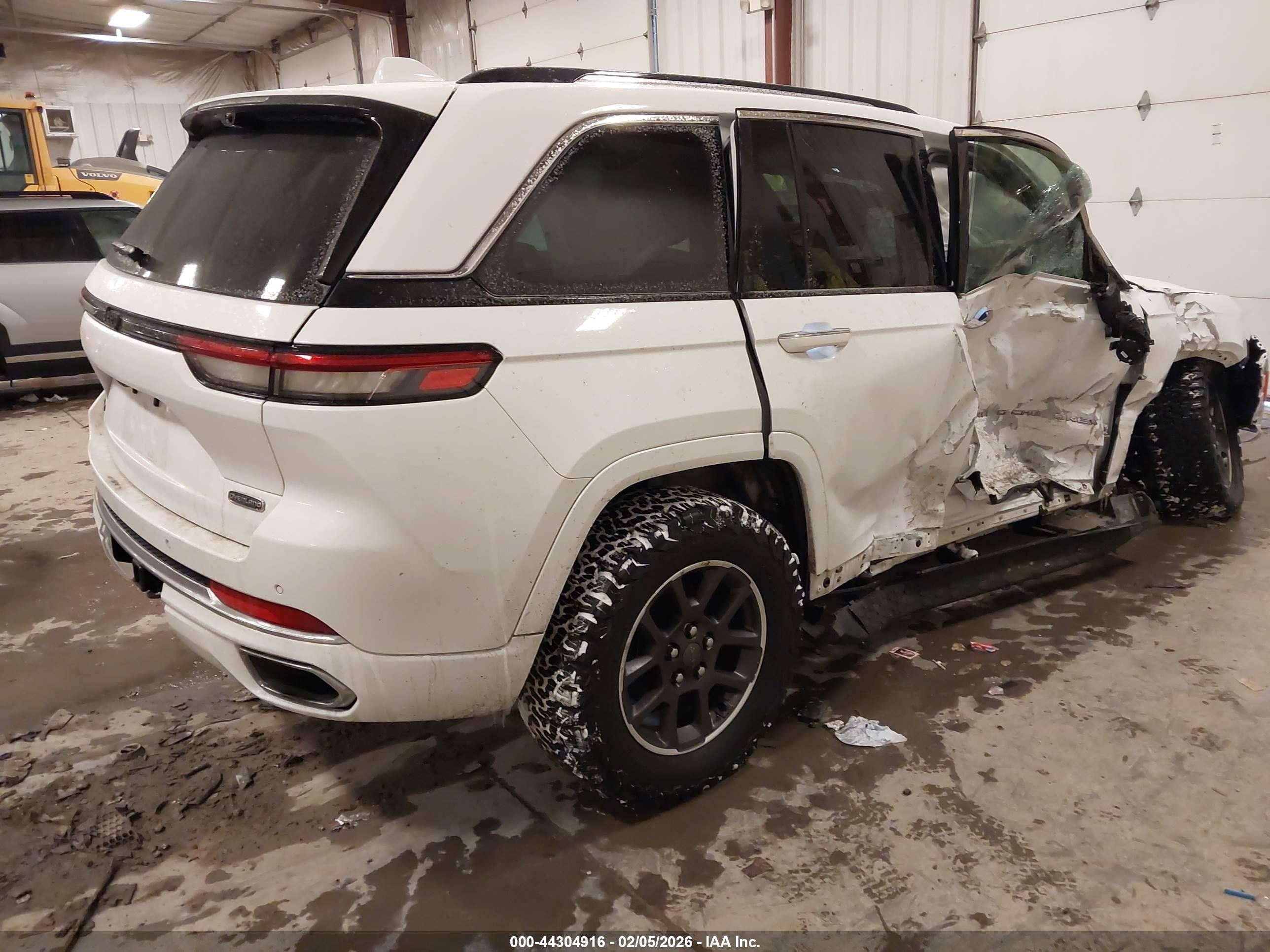 JEEP GRAND image 4