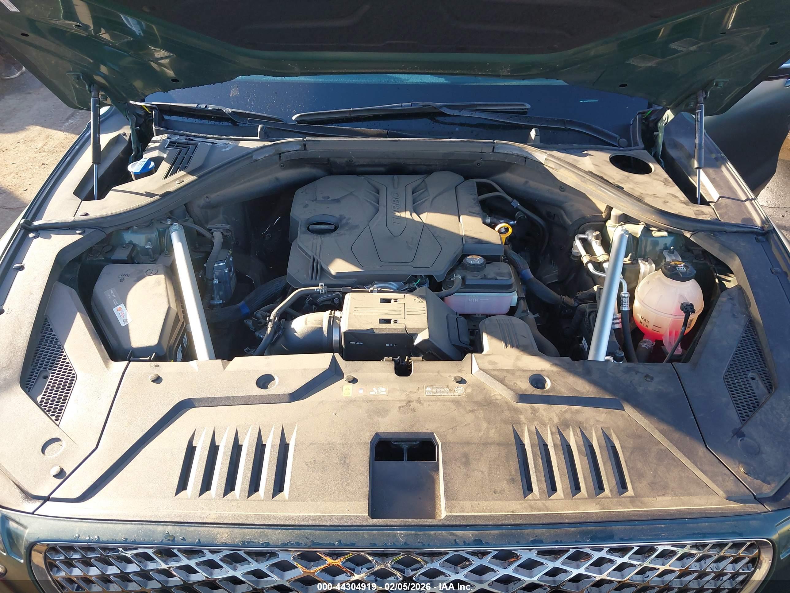 GENESIS GV70 image 10