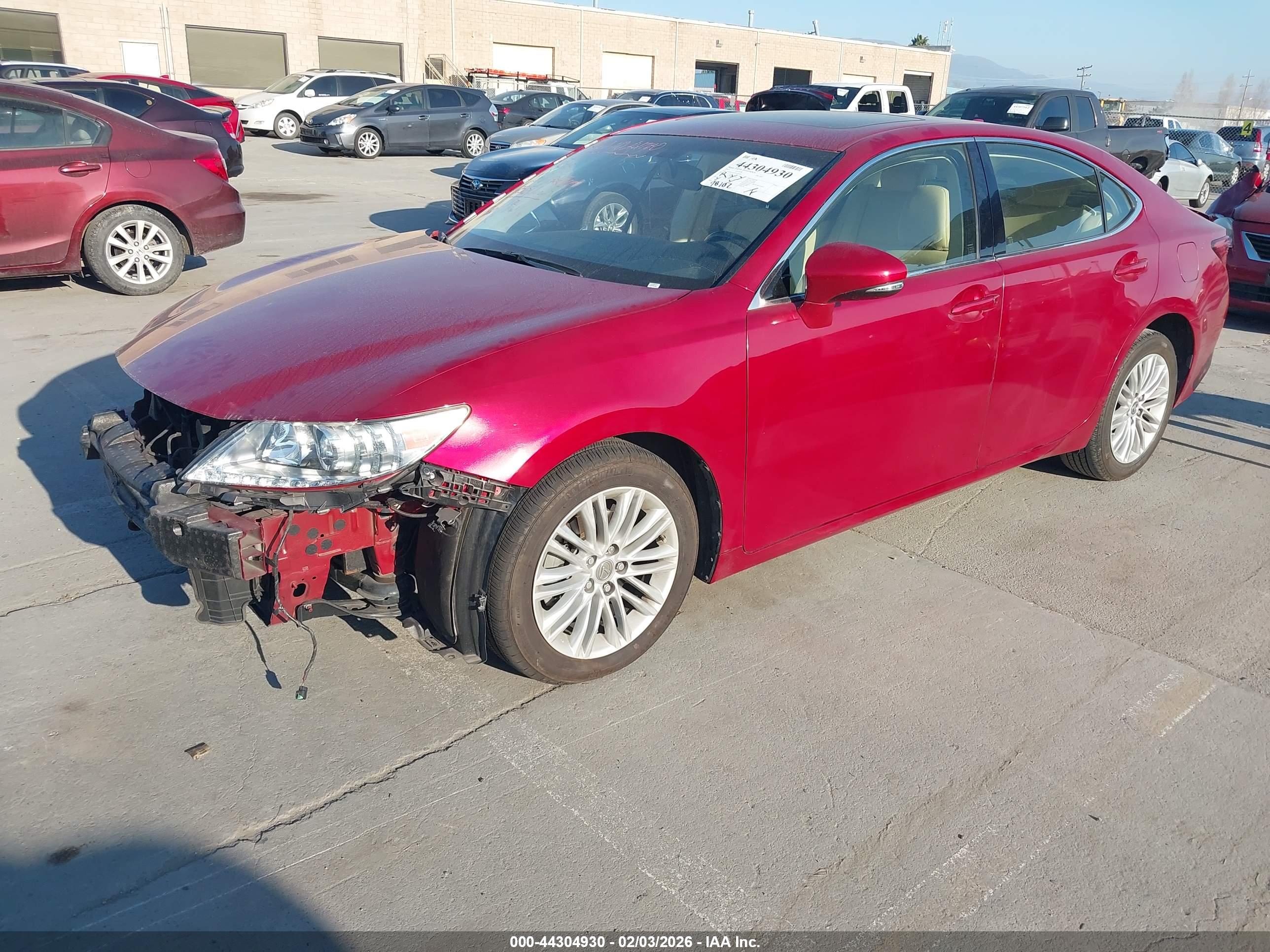 LEXUS ES image 2