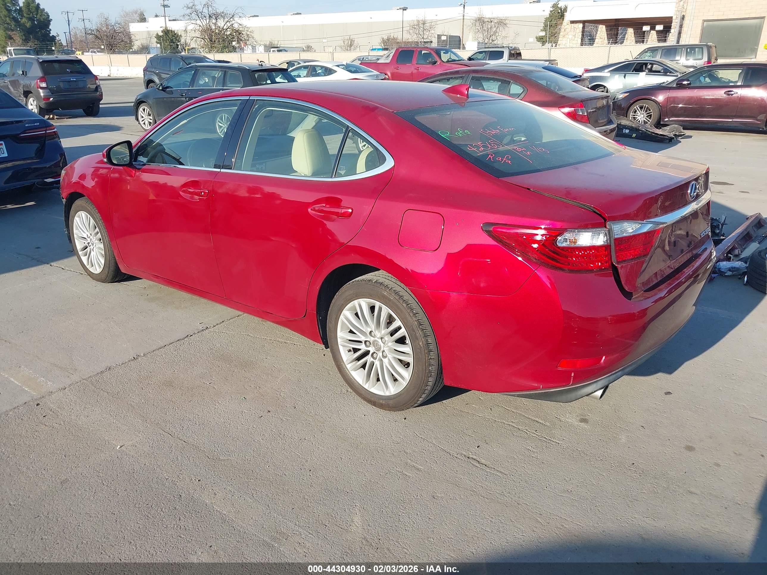 LEXUS ES image 3