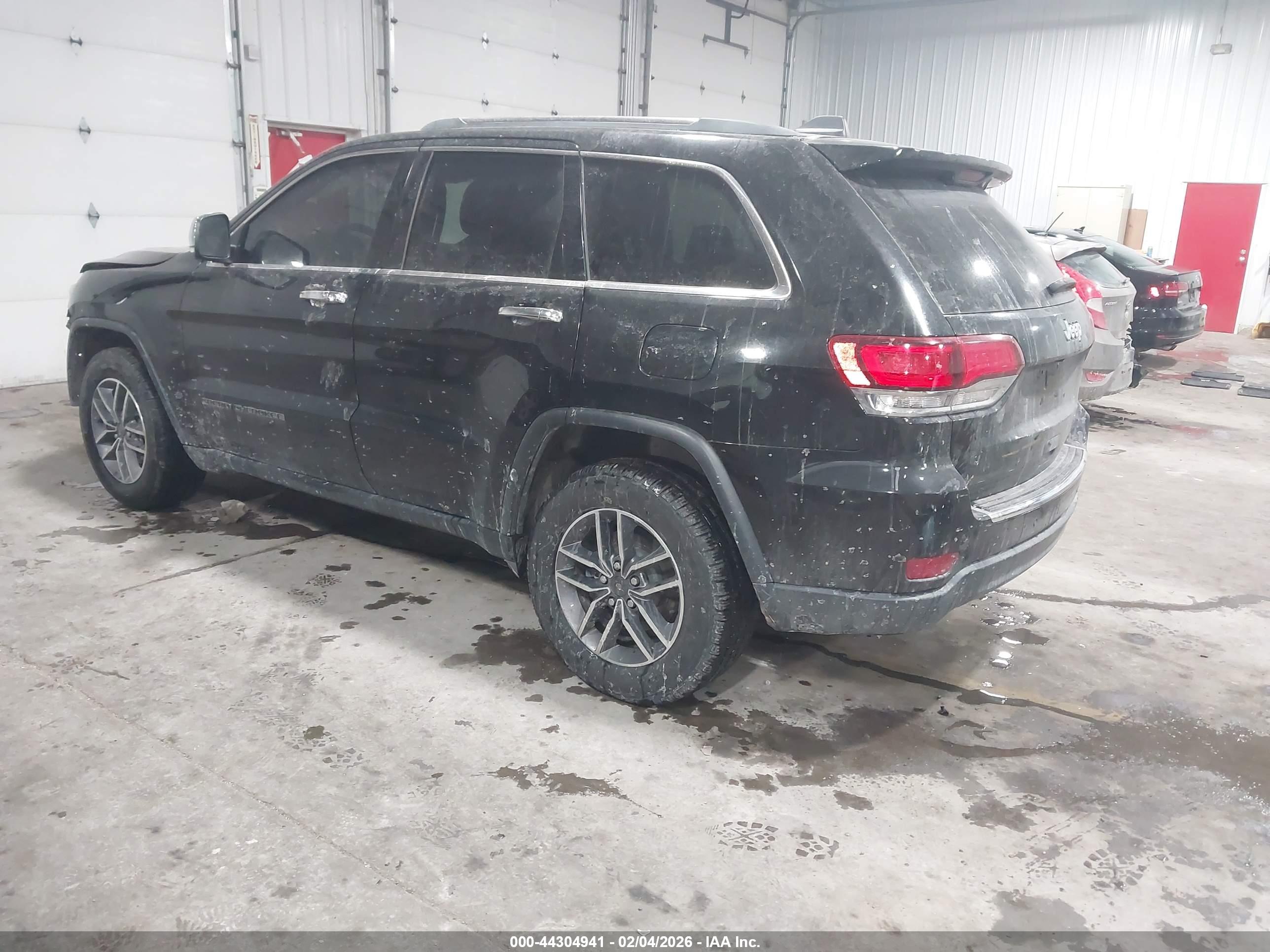JEEP GRAND image 3