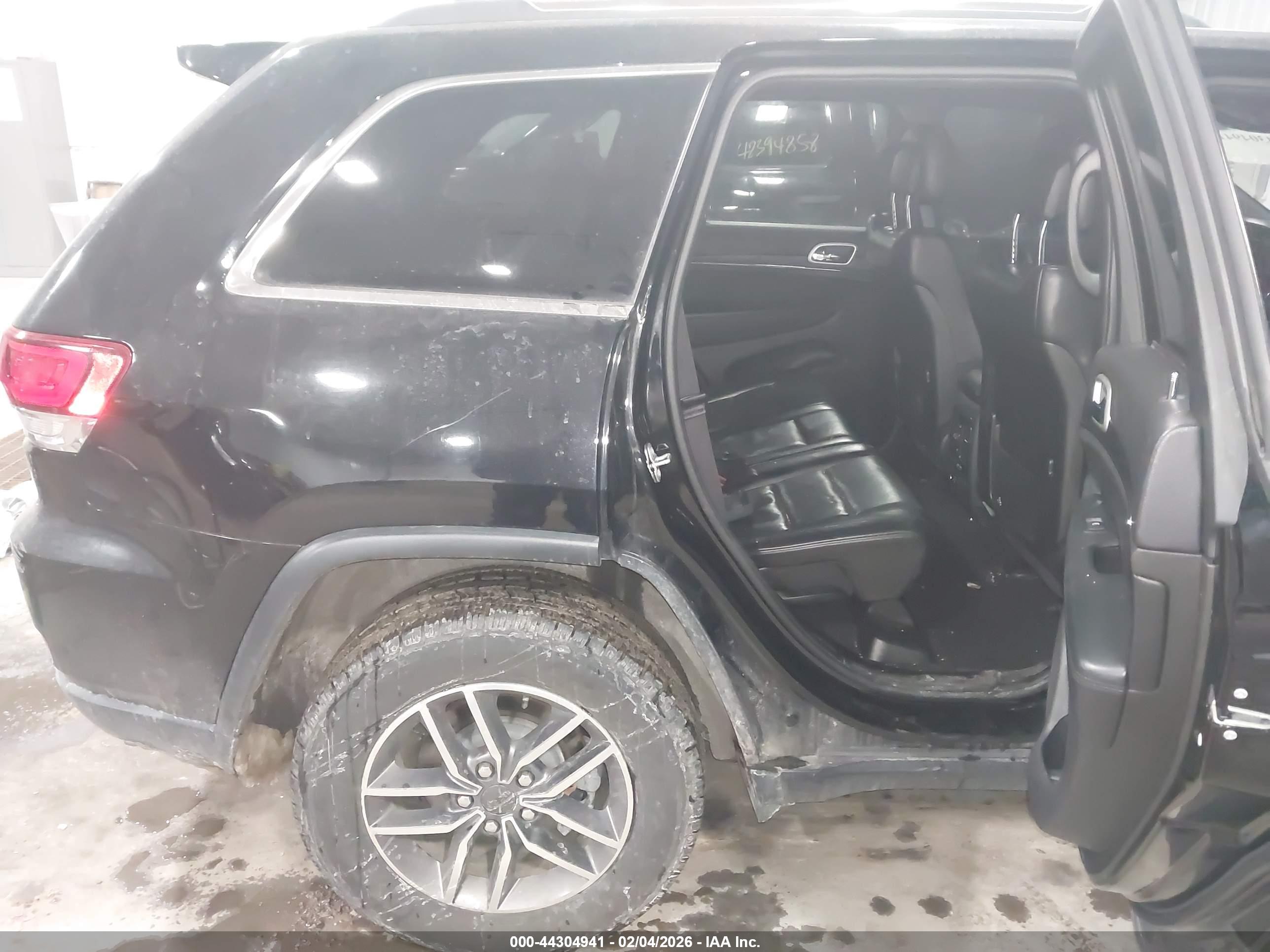 JEEP GRAND image 8
